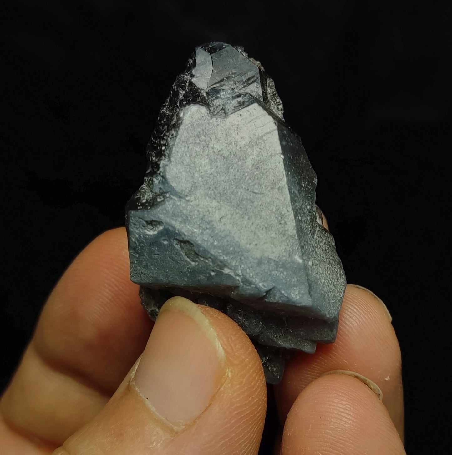 Natural Terminated Indicolite Blue/Black Quartz Crystal 27 grams