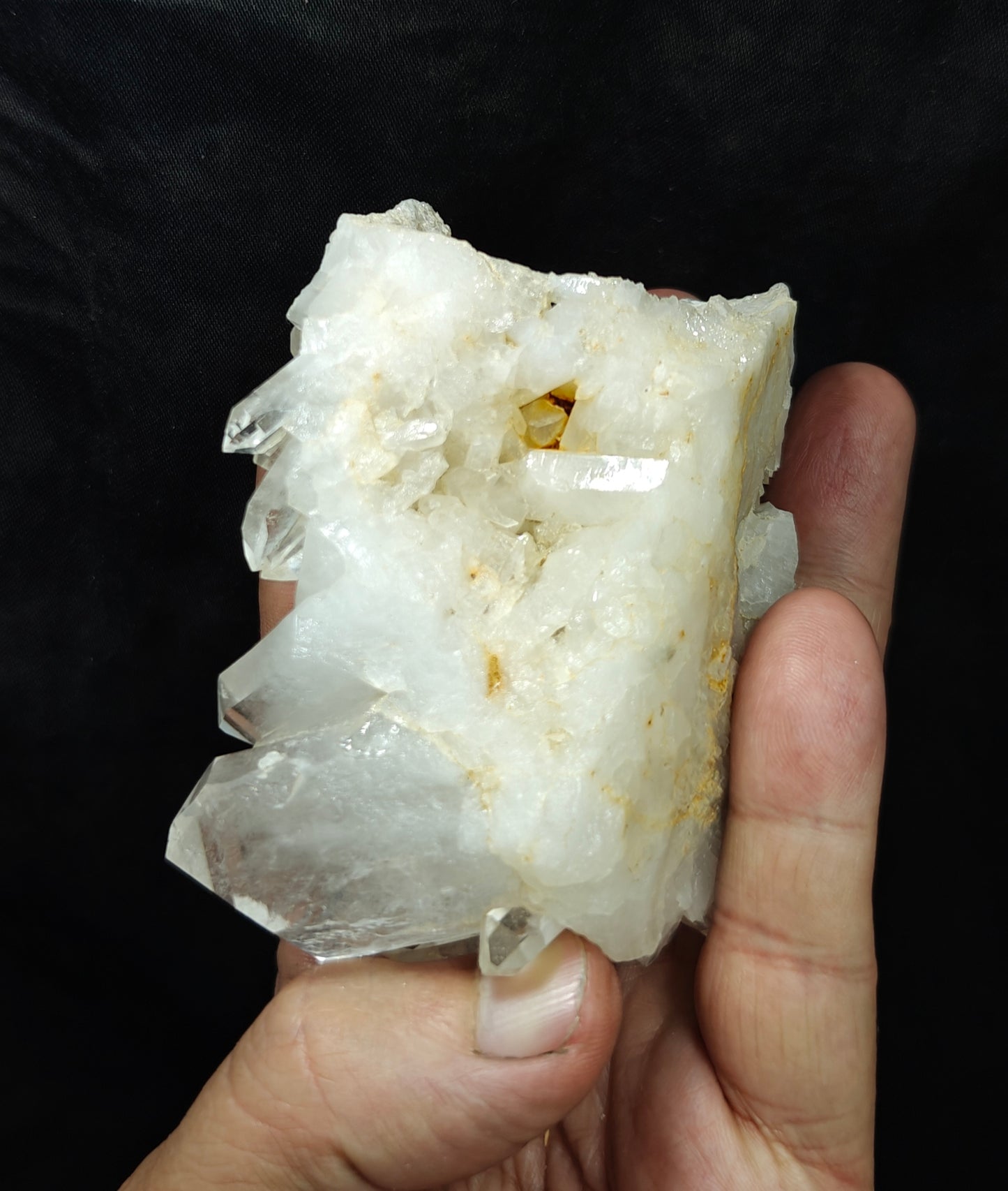 Natural Quartz Crystals Cluster 304 grams