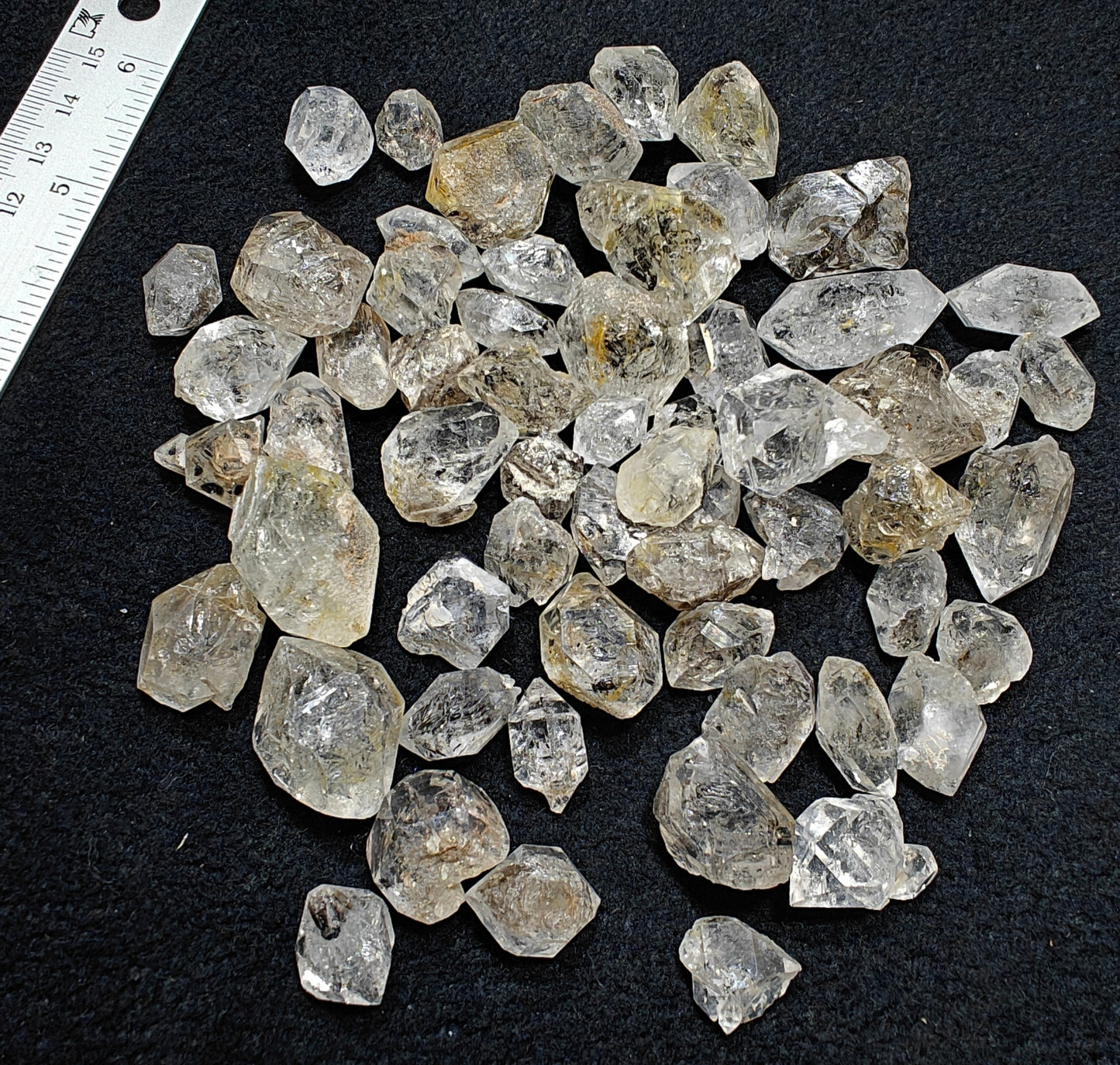 220 grams diamond quartz crystals some with carbon inclusions