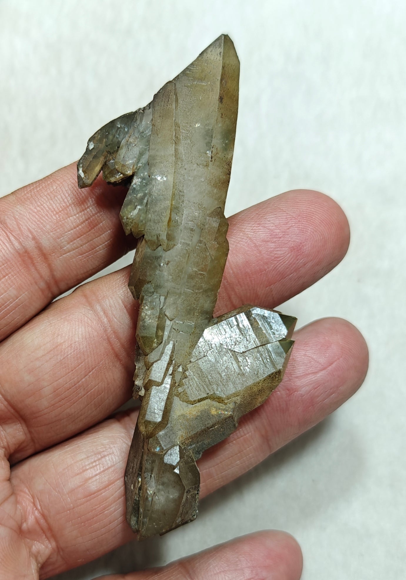 Natural beautifully terminated Chlorite Quartz crystal 31 grams