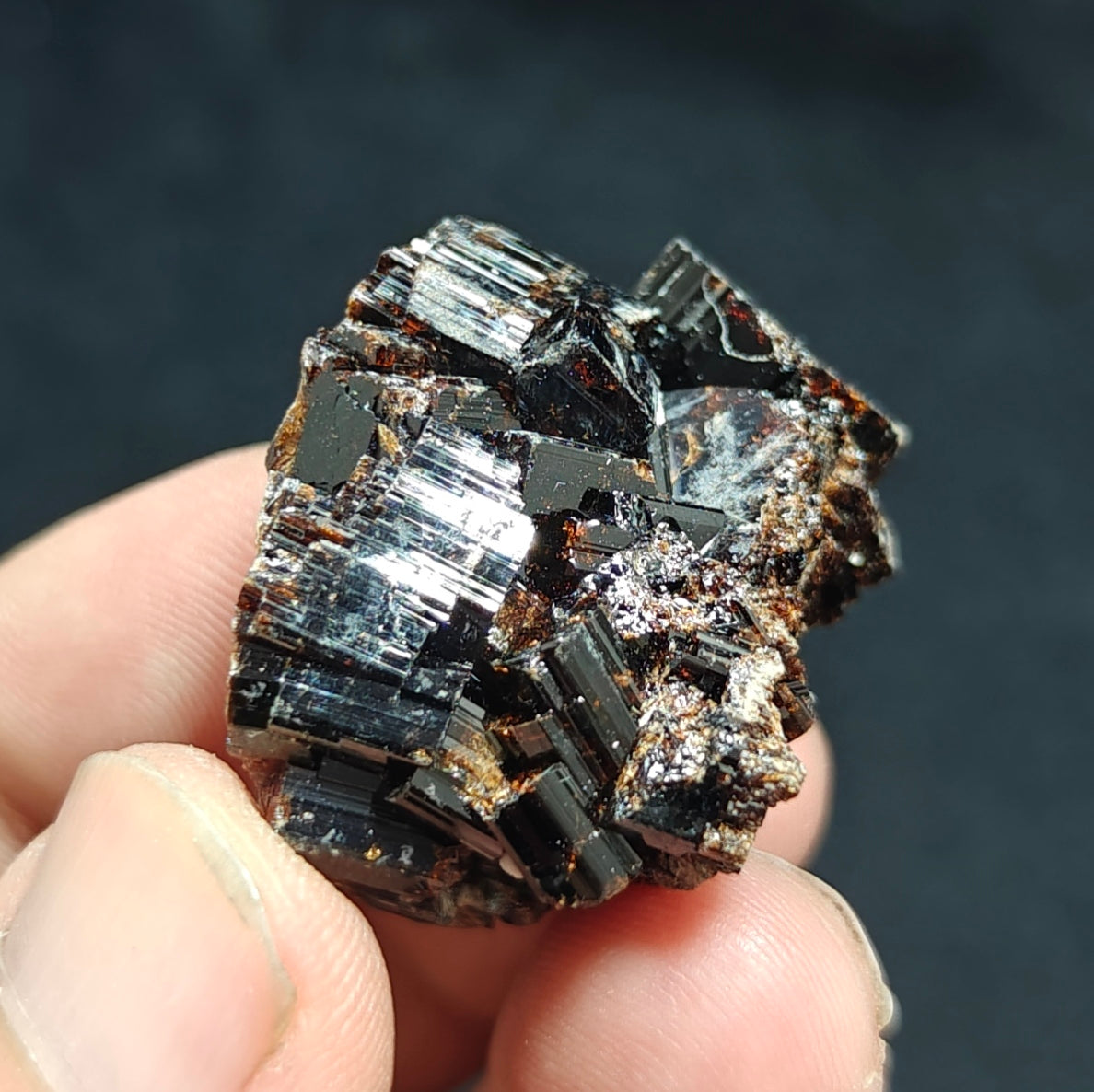 Natural lusterous crystal specimen of dark brown Vesuvianite 30g