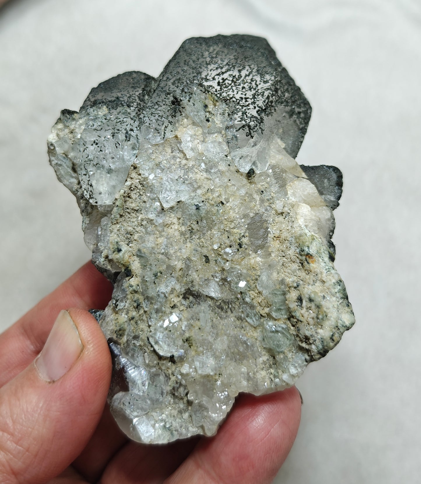 Single beautifully terminated quartz Crystals with sprinkled chlorite 237 grams