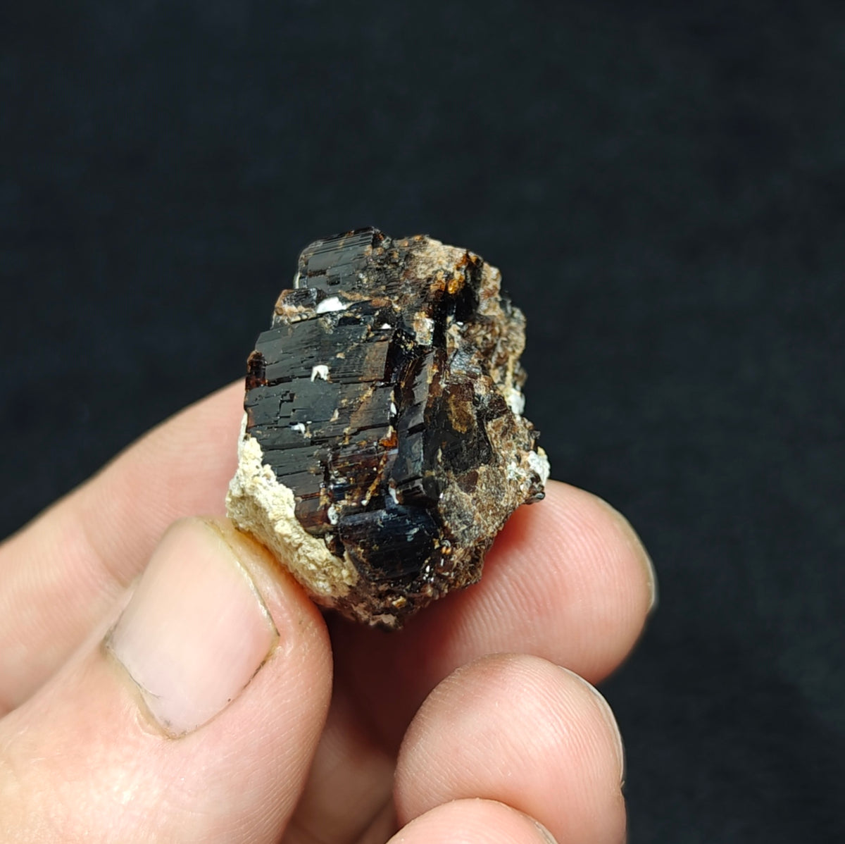 Natural dark brown Vesuvianite 19 grams