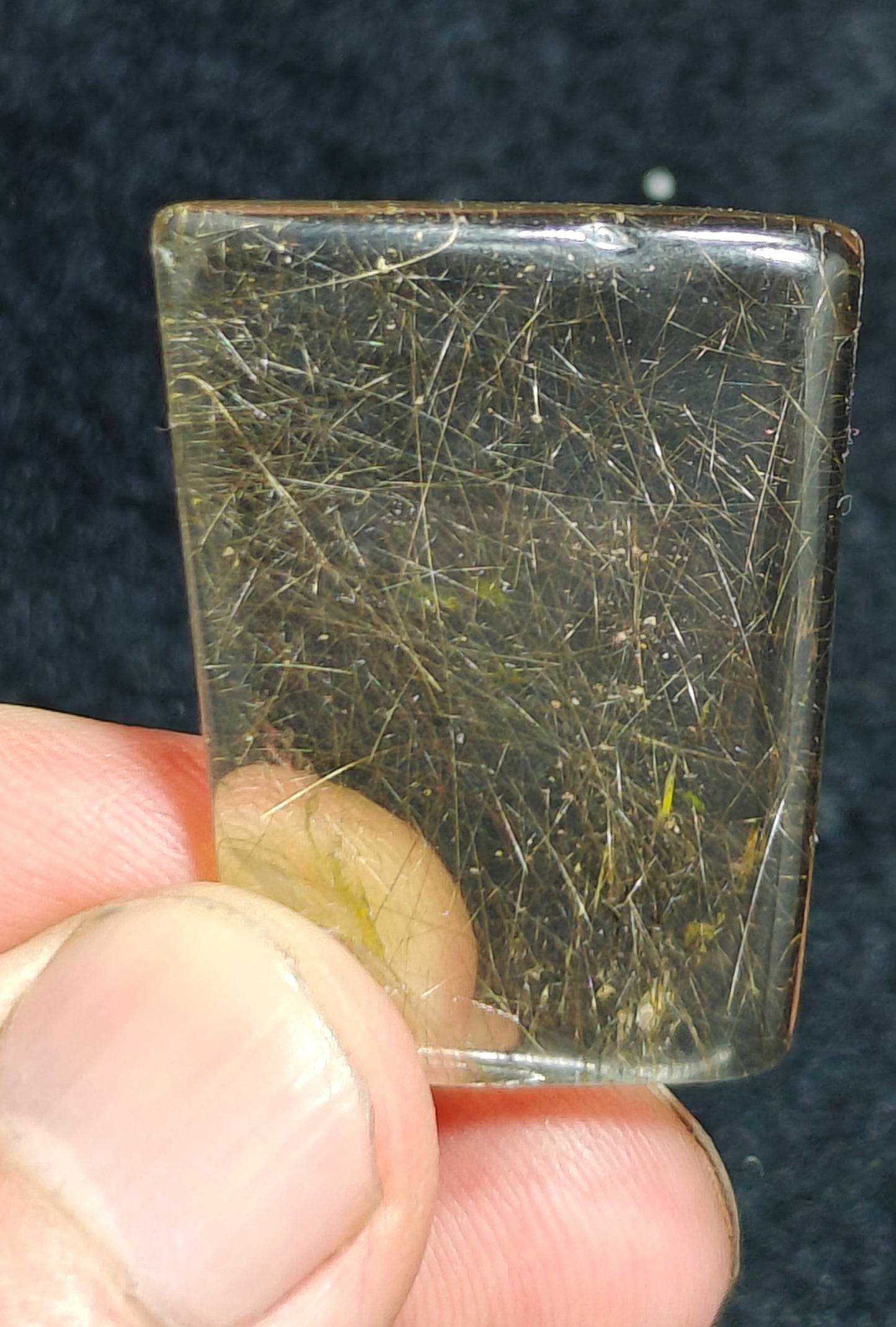 Rutiles included polished quartz 11 grams