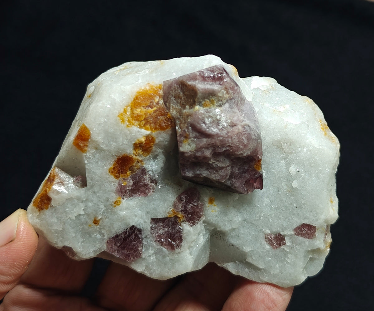 Natural fluorescent spinel specimen 364 grams