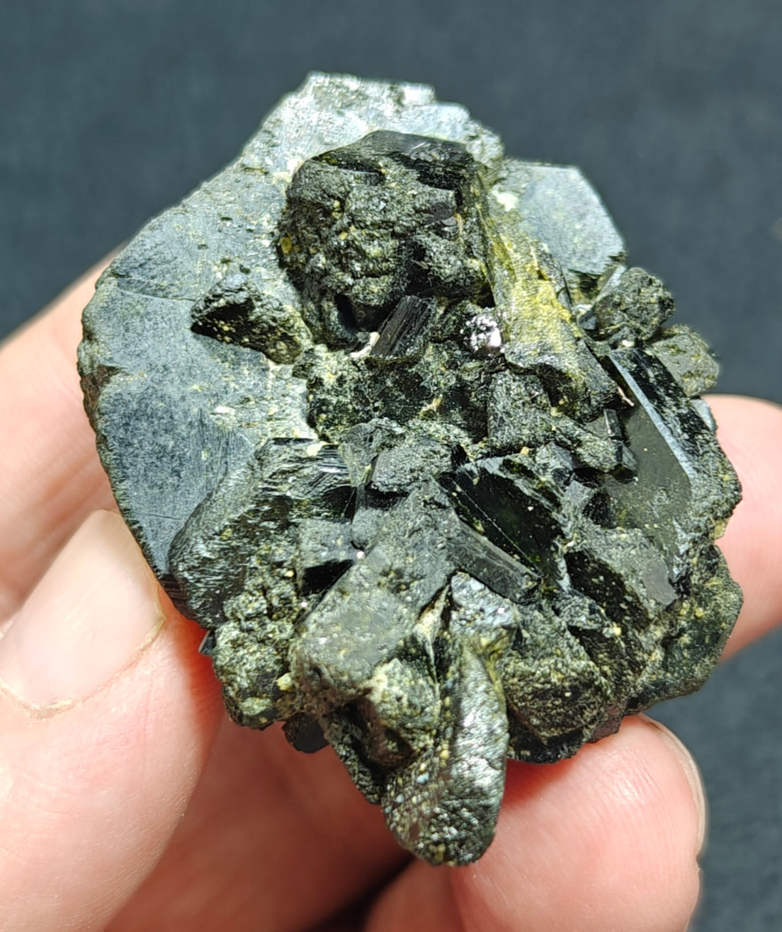 Natural dark green color epidote crystal 77 grams