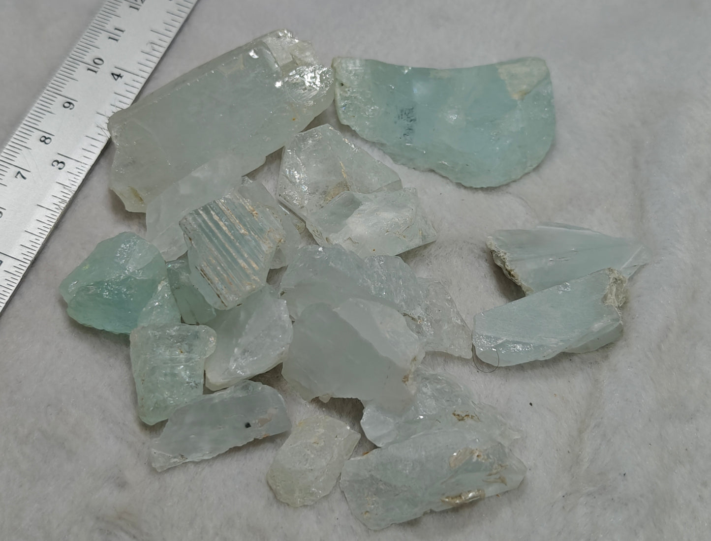 Natural aquamarine collection, some Crystals some rough, 150 grams