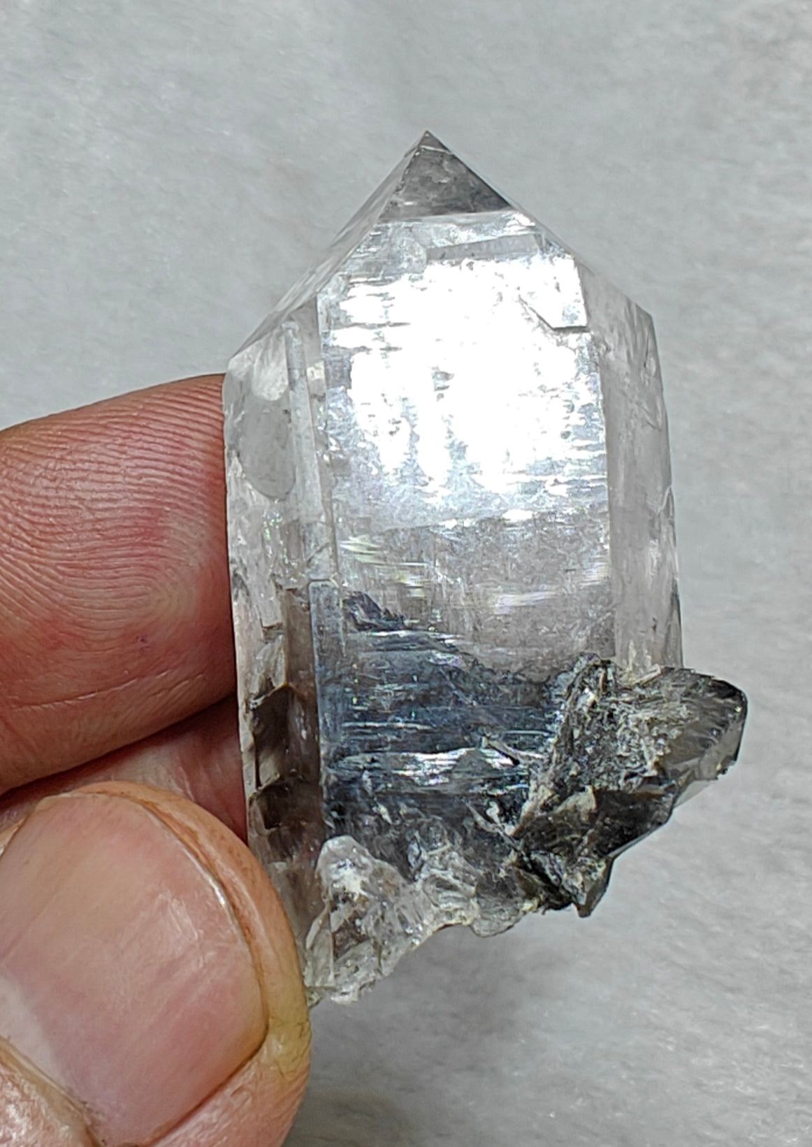 Natural brookite Quartz Crystal 27 grams
