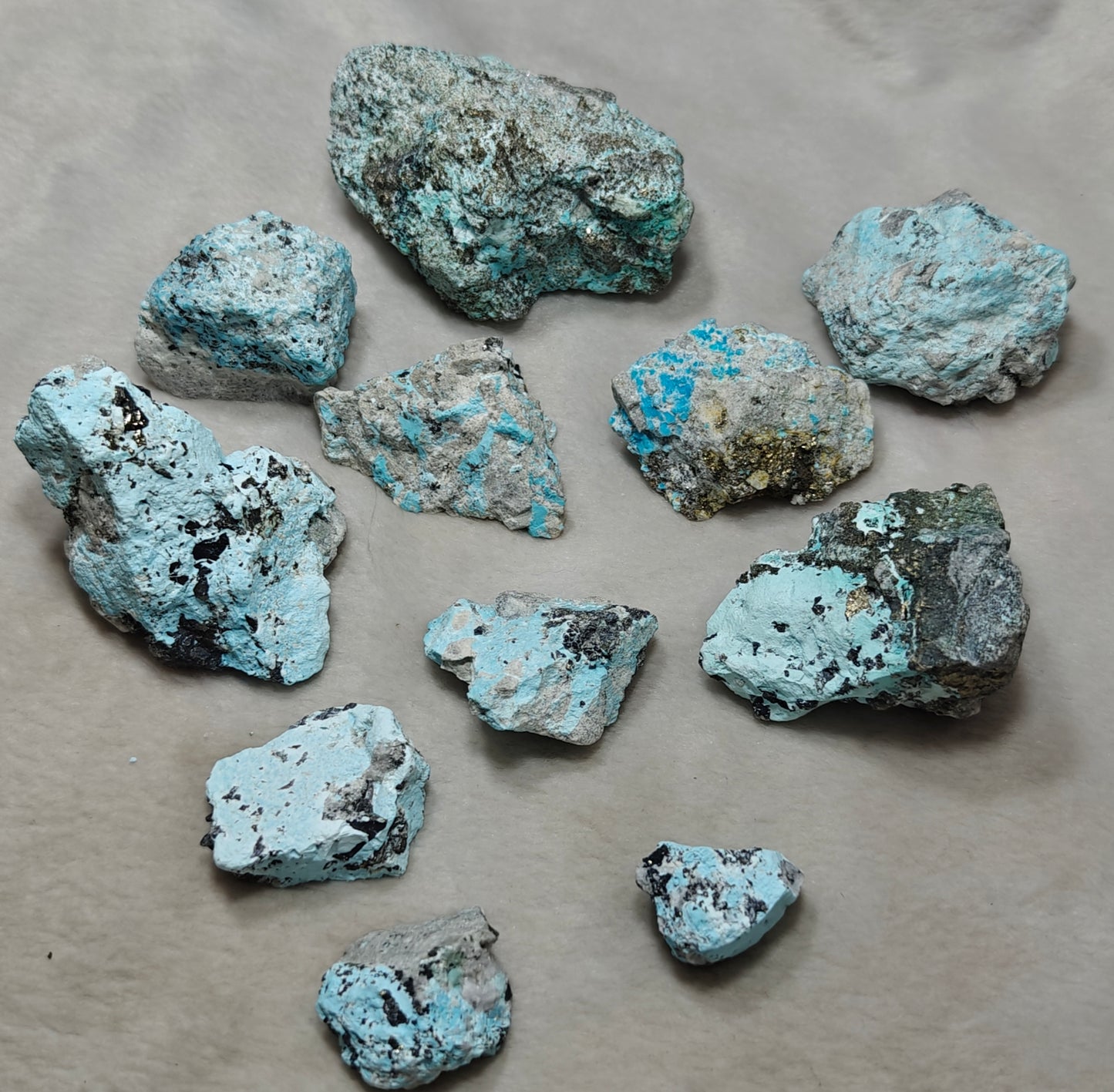 Lot of Natural turquoise 1 kg