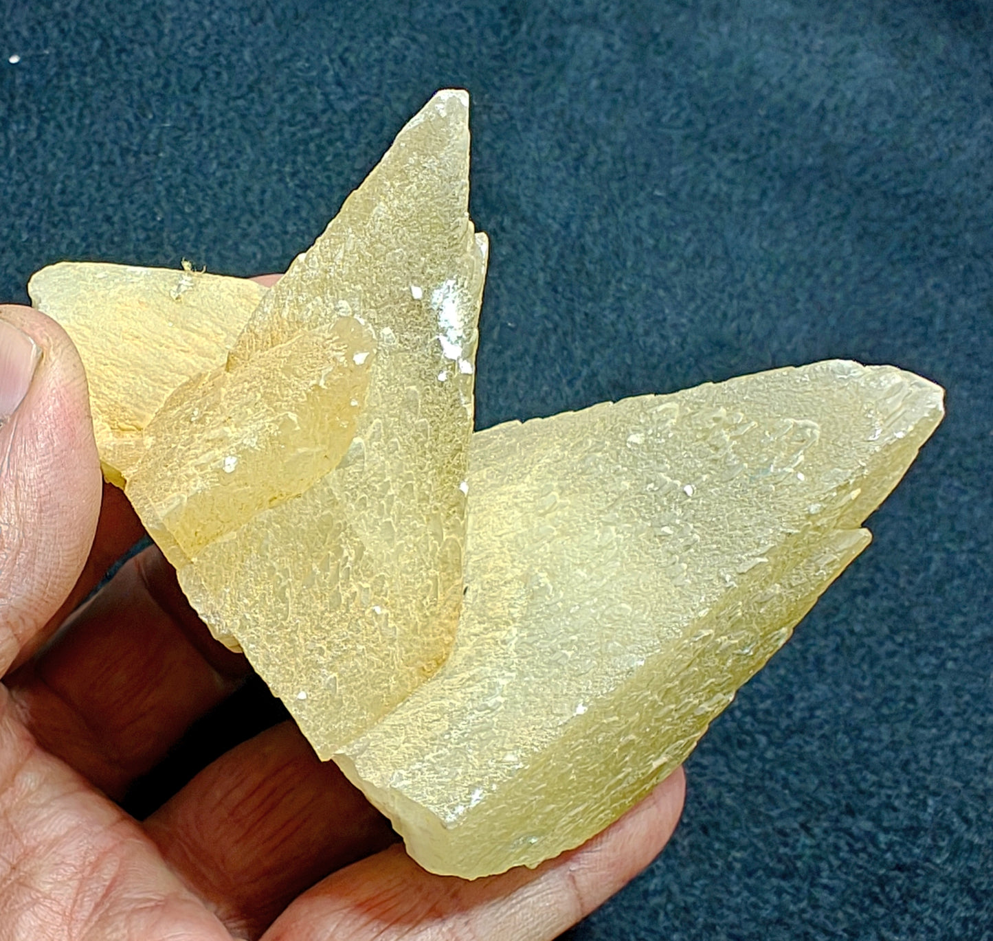 Dogteeth calcite crystals cluster with beautiful terminations 218 grams