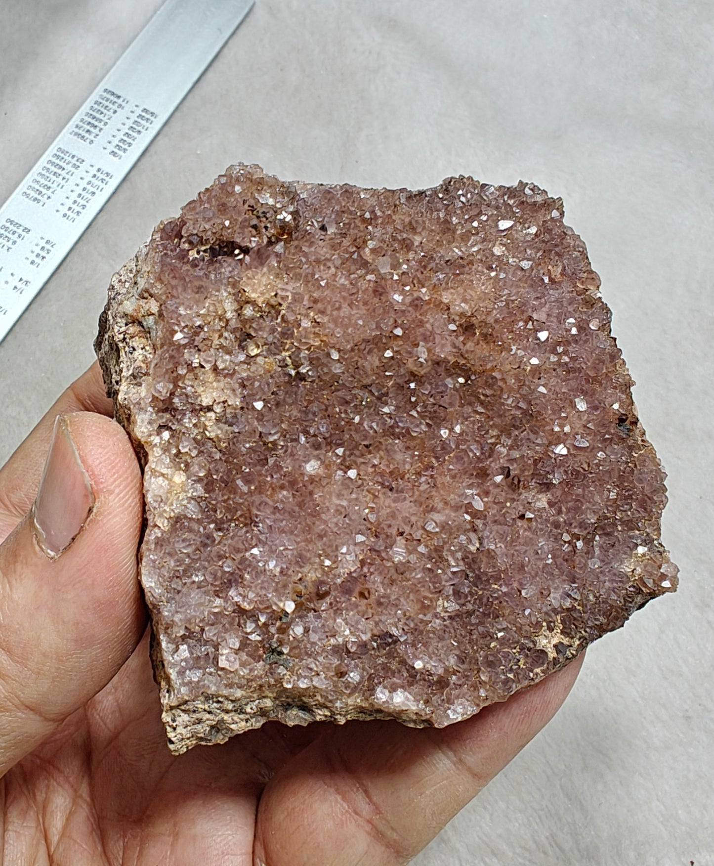 Drusy Amethyst crystals Cluster with light purple color 255
