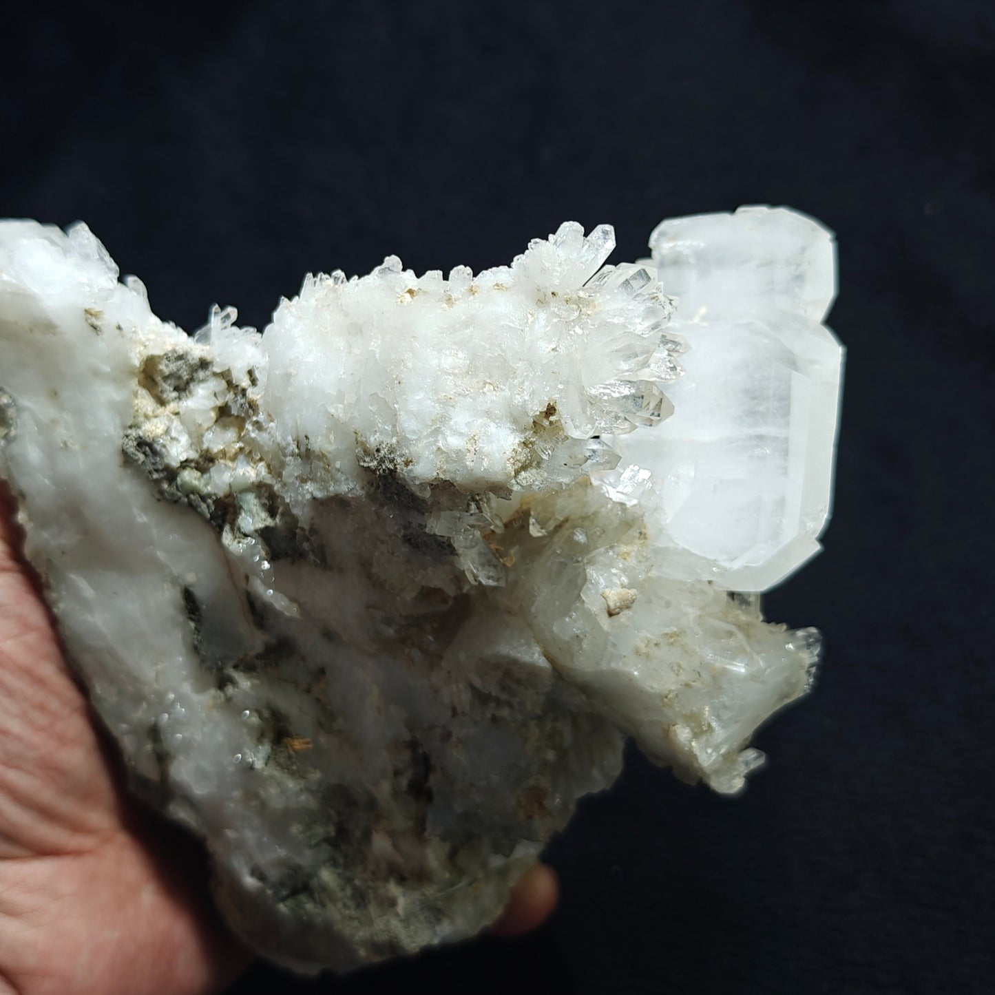 Natural Faden Quartz Crystal specimen 588 grams