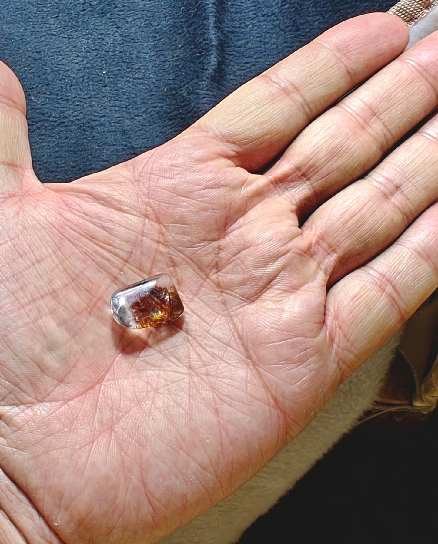 Rutiles included polished quartz 4 grams