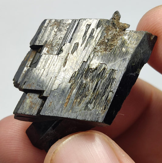 Natural aegirine crystal 11 grams