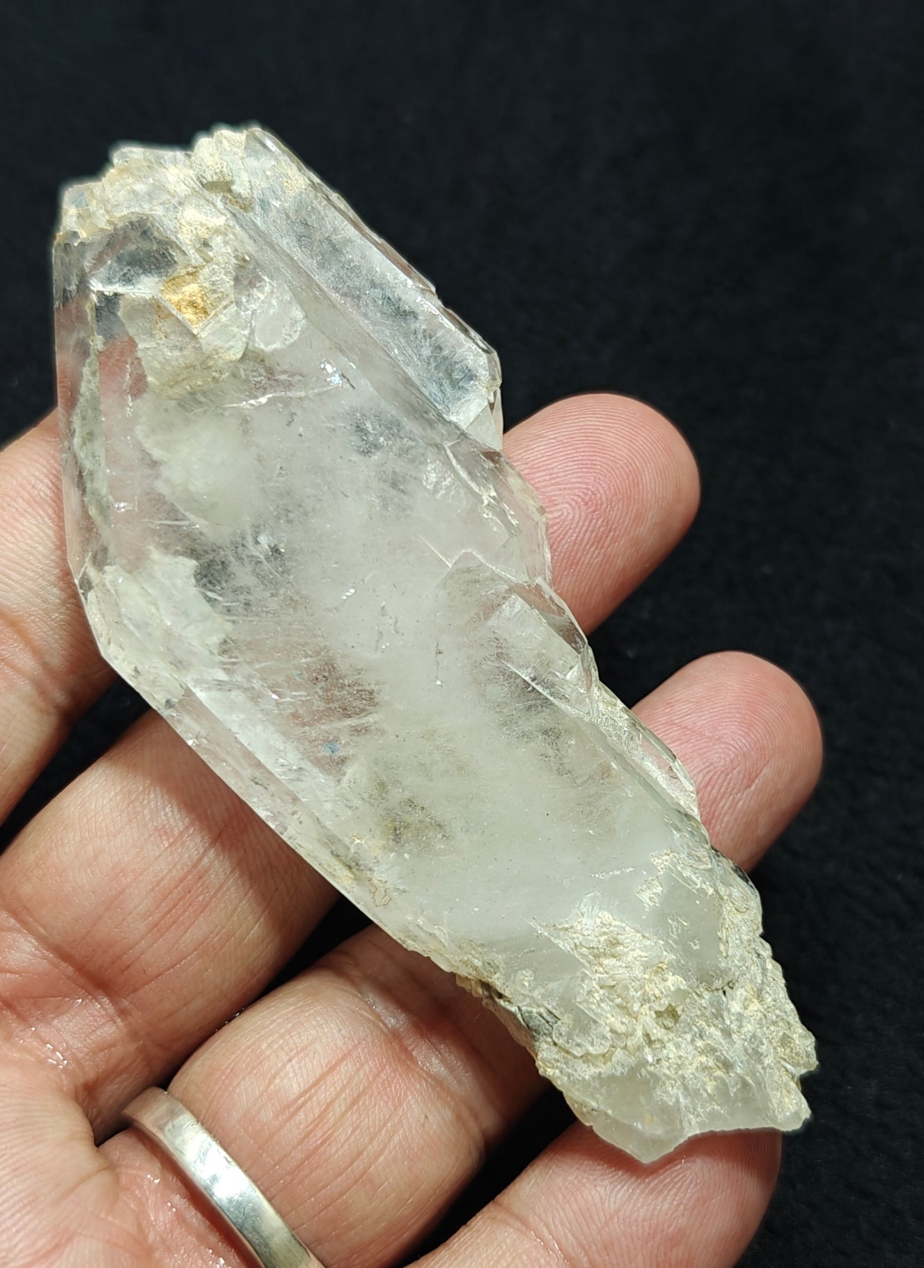 Single beautiful terminated Faden Quartz crystal specimen 79 grams