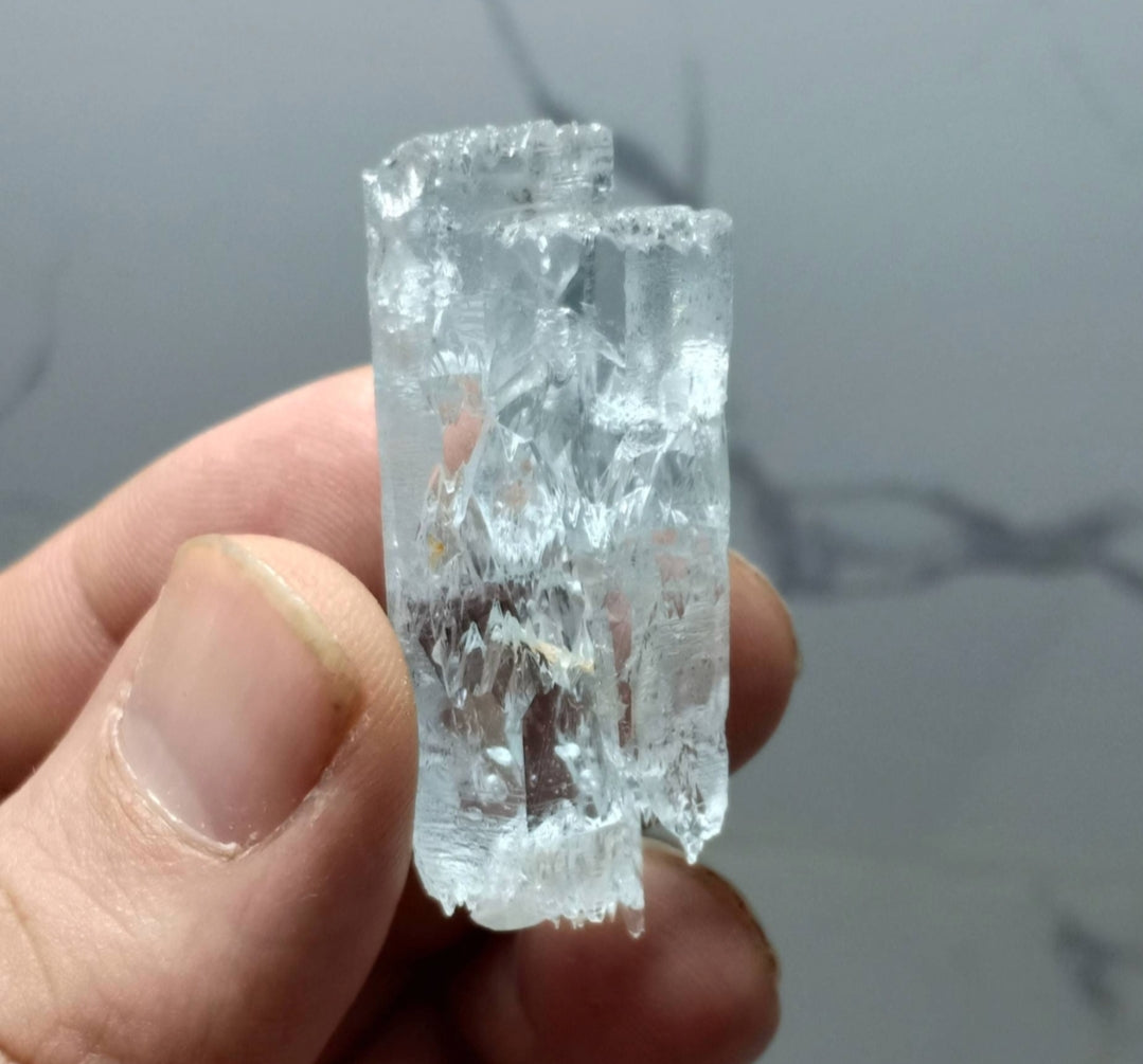 Etched Aquamarine Crystal 45mm in length weight 24 grams
