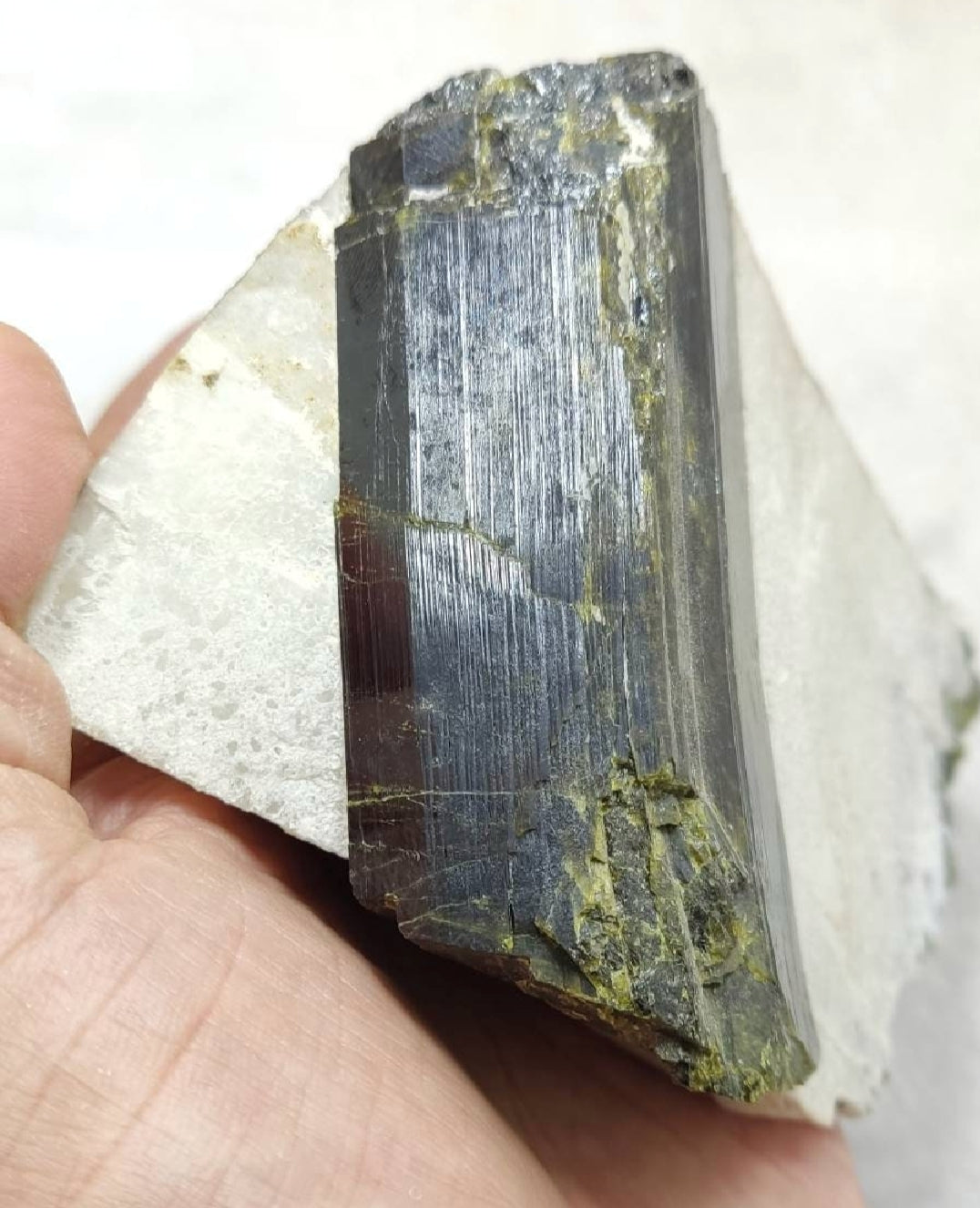 An amazing high lusterous Epidote crystal on matrix with Albite 943 cluster grams