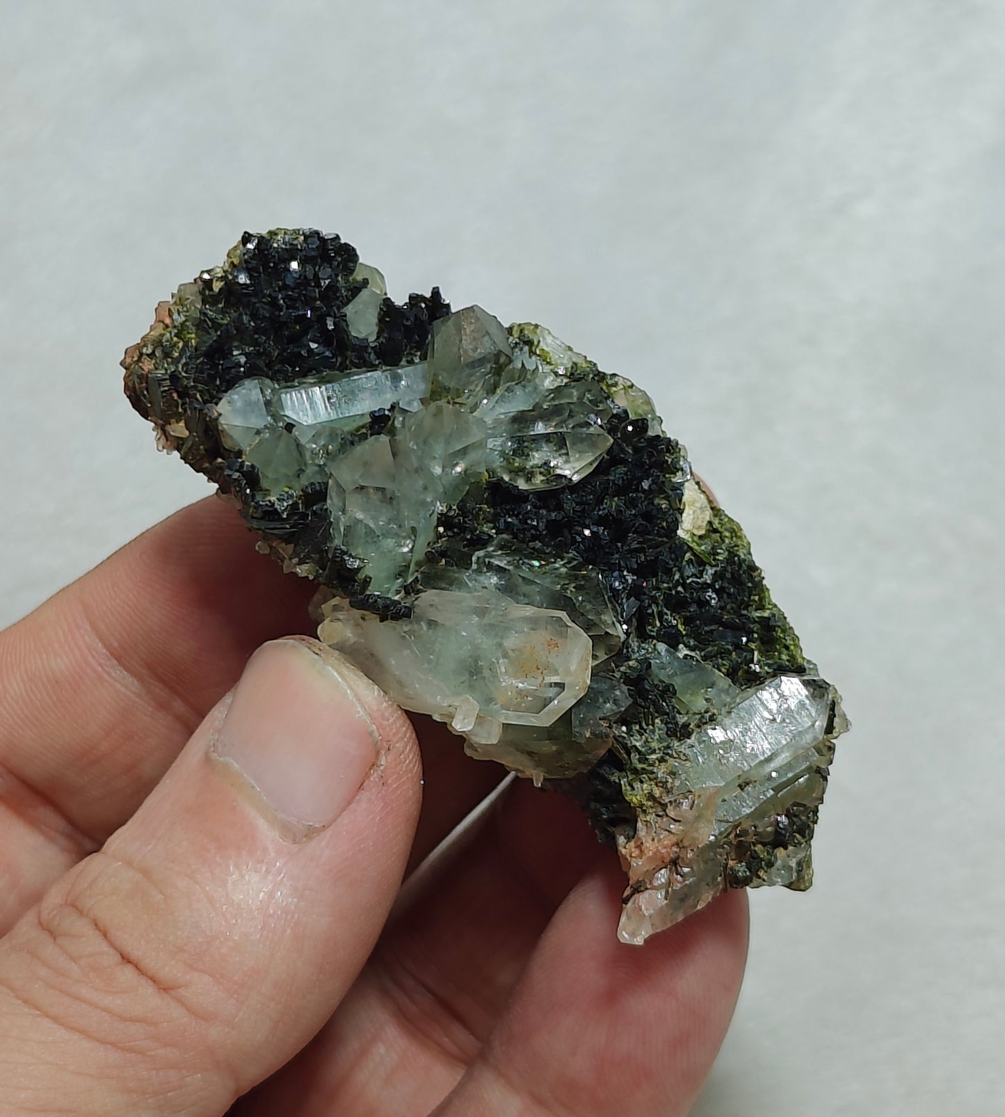 Natural quartz and Epidote cluster with 54 grams