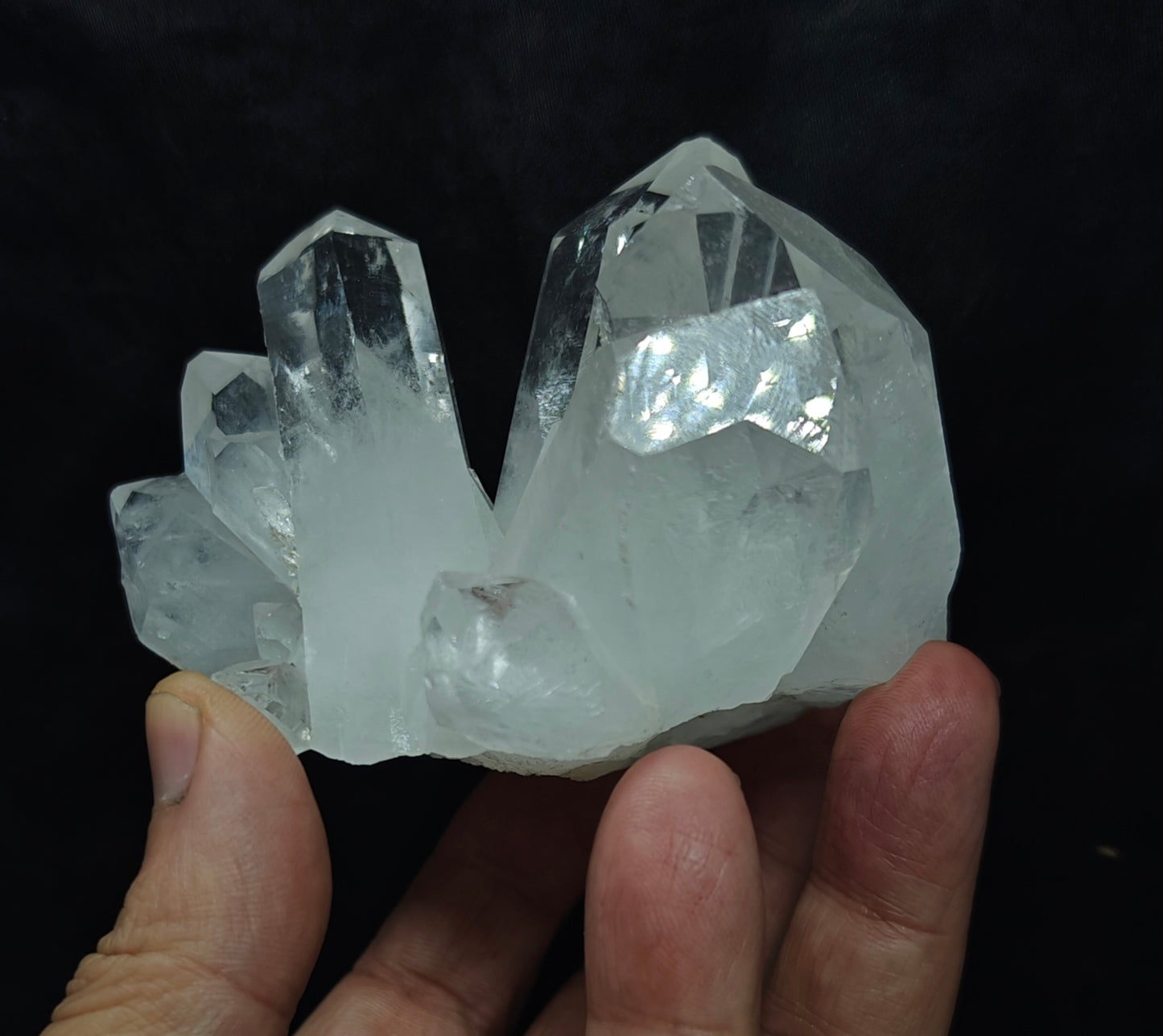 Natural Specimen of Terminated clear Quartz cluster 383 grams