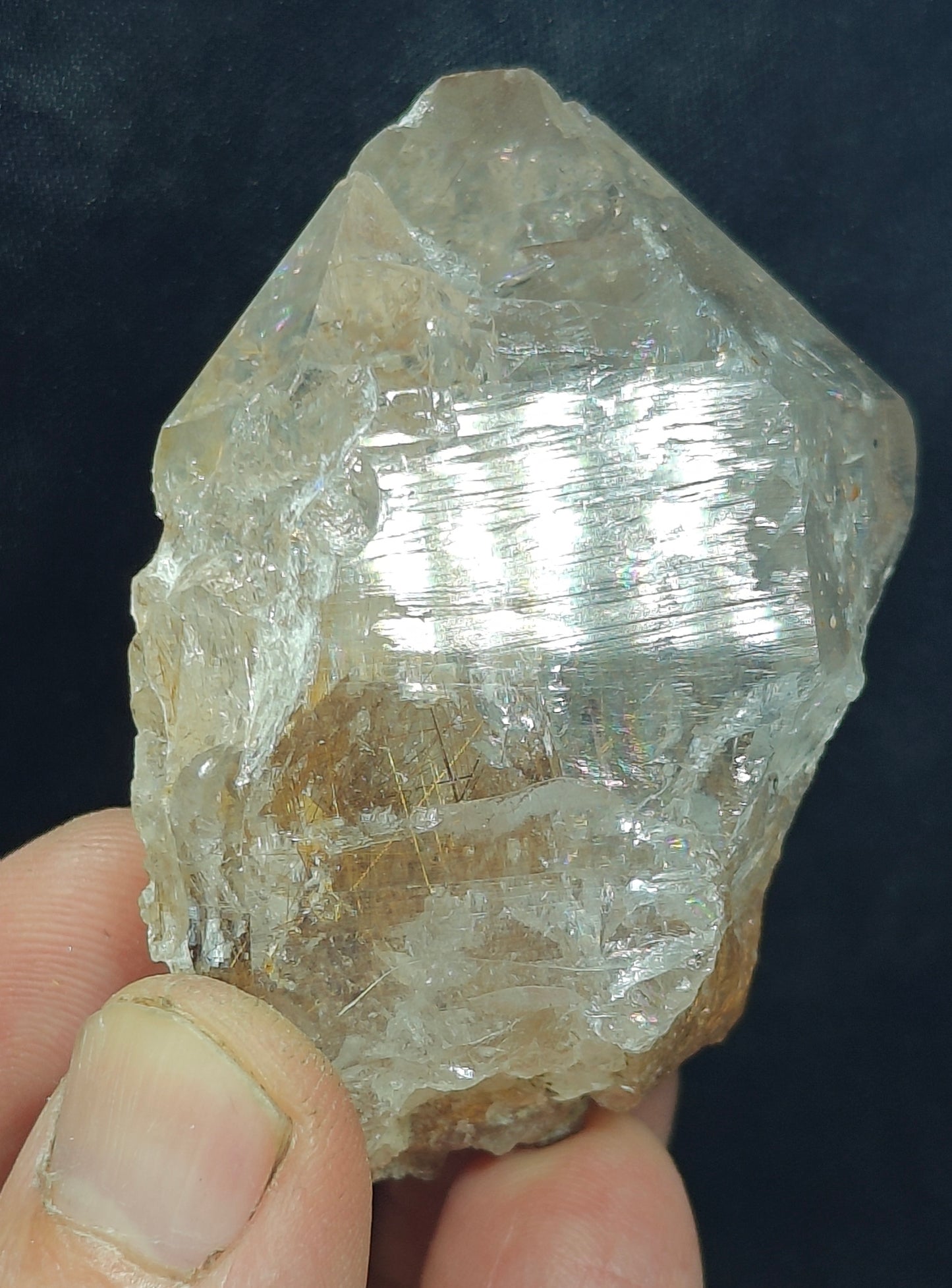 Rutile included quartz Crystal 135 grams
