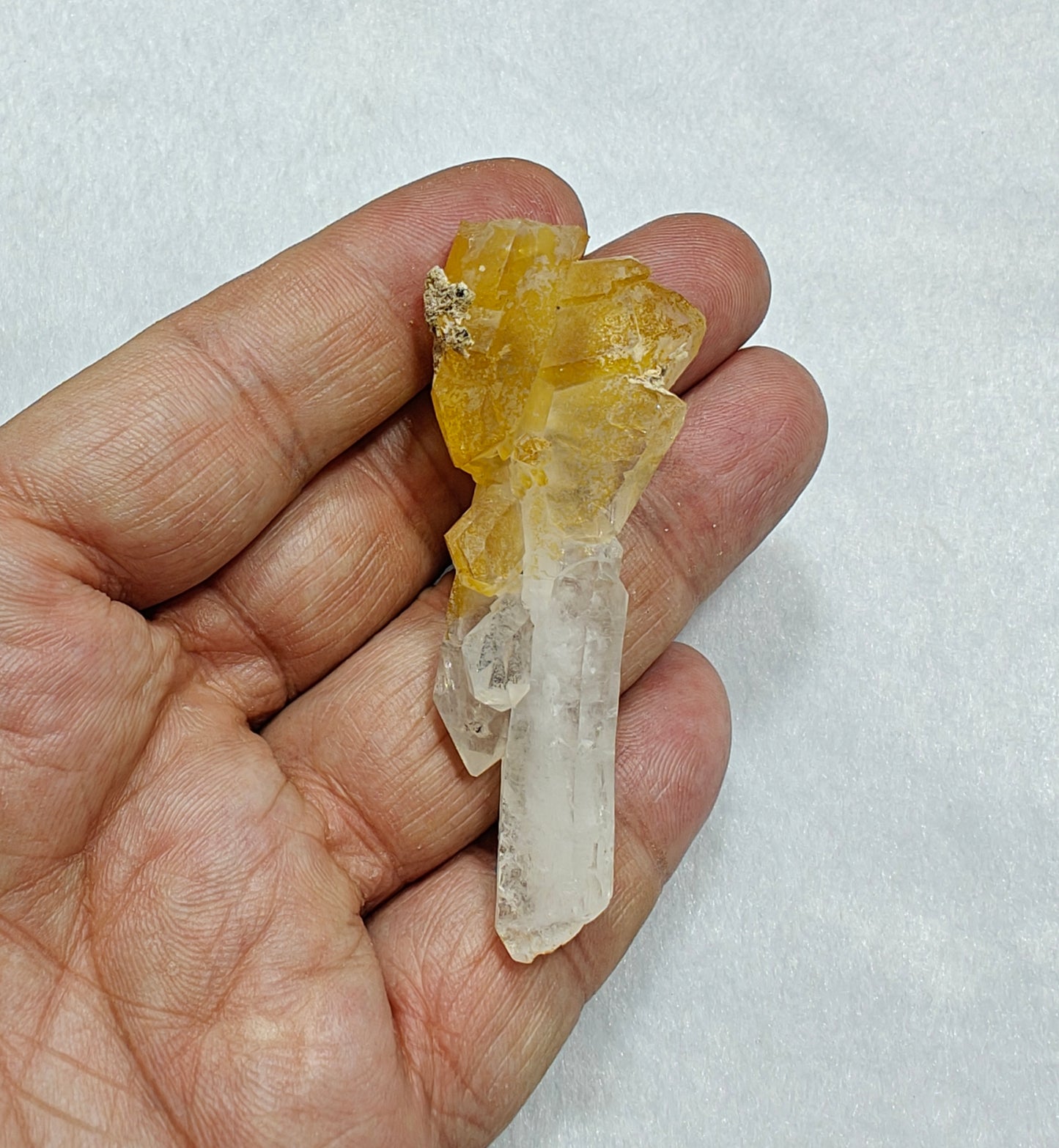 Natural iron included yellow faden quartz 29 grams