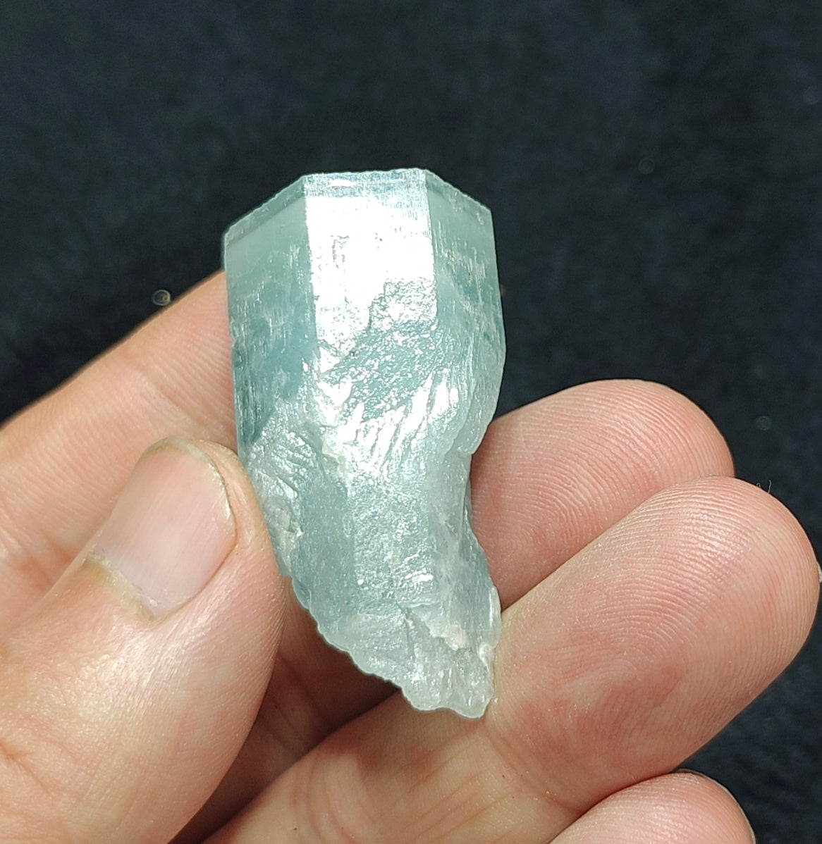 Aquamarine Crystal 29 grams