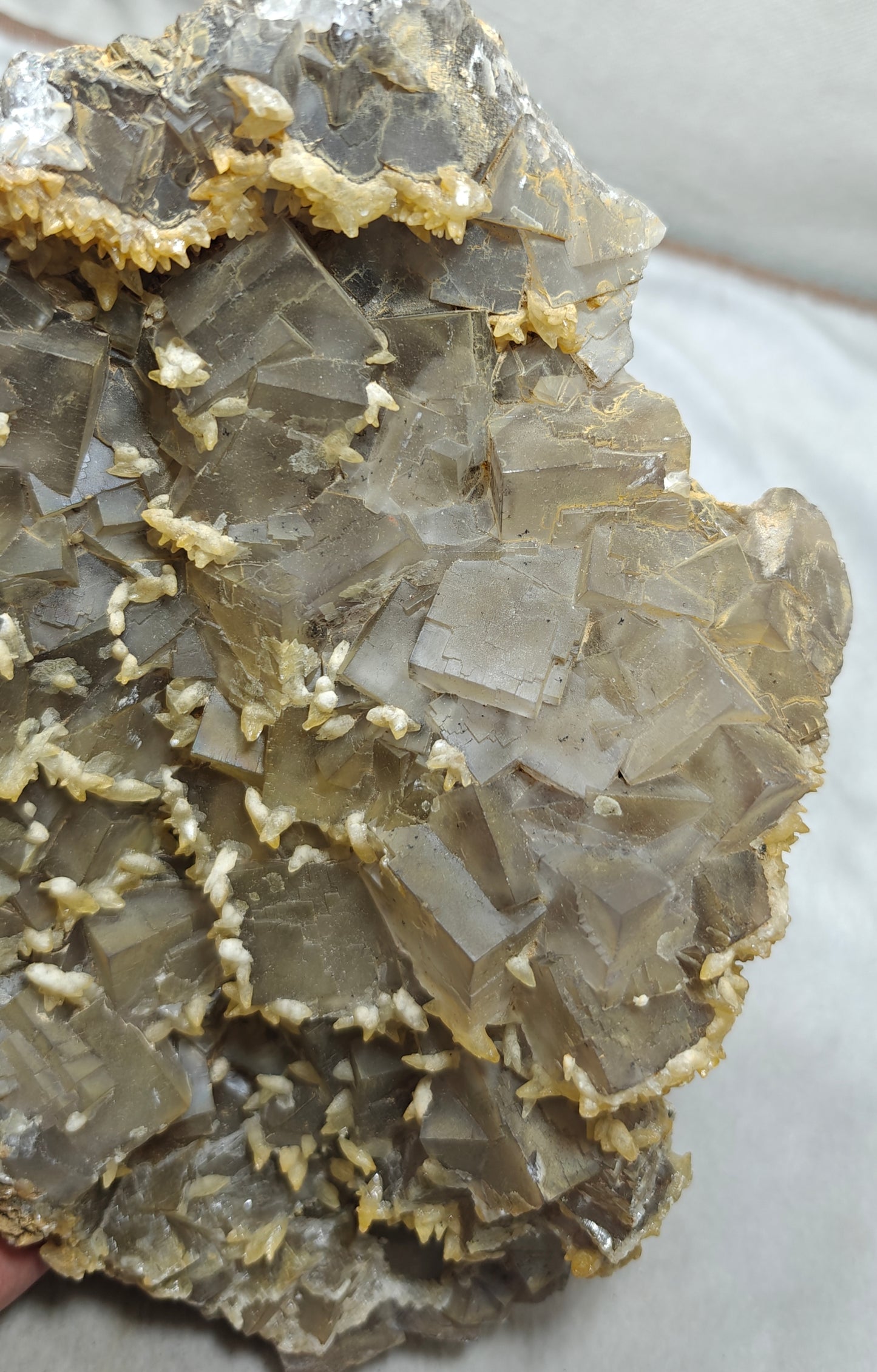 Beautiful Grey Color Fluorite plate with Dogteeth calcite crystals 1580 grams
