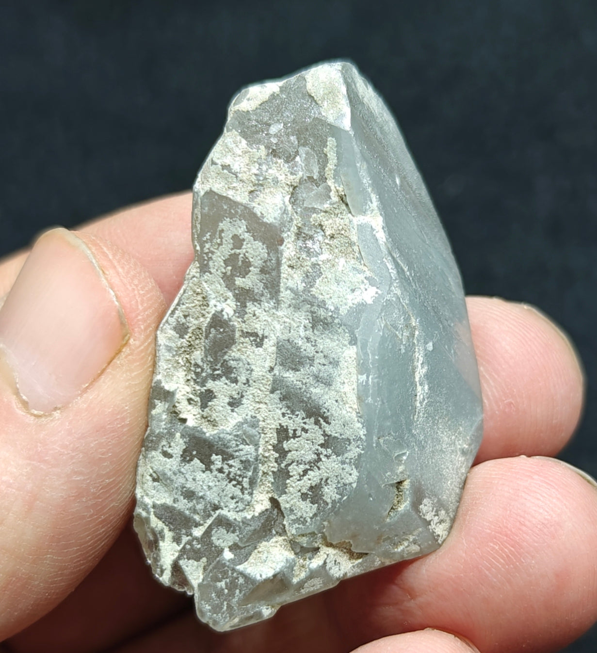 Natural smoky/blue quartz crystal 20 grams