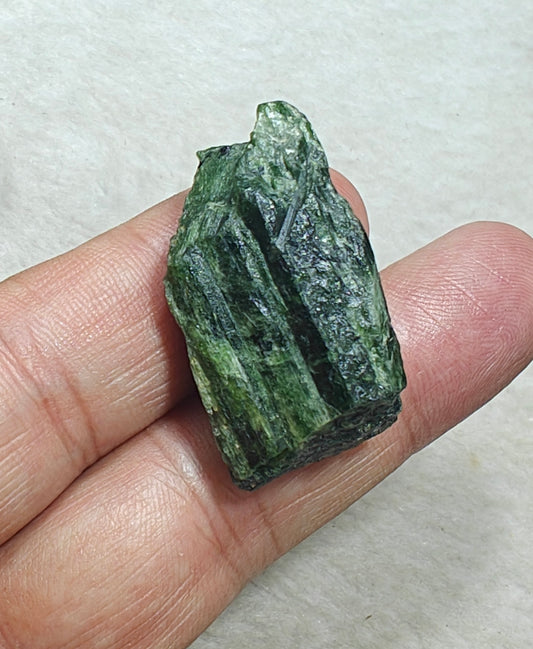 Natural diopside crystal 15 gram