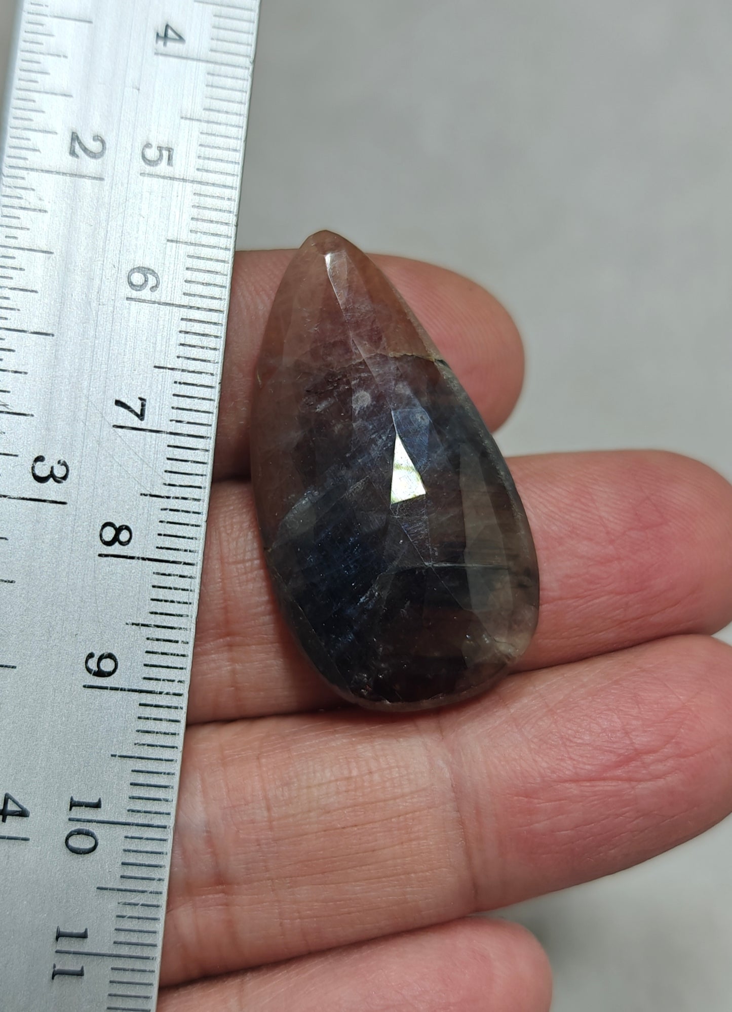 Rose cut sapphire with flat bottom 53 carats