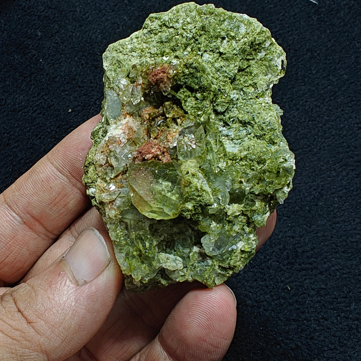 Epidote quartz 124 grams