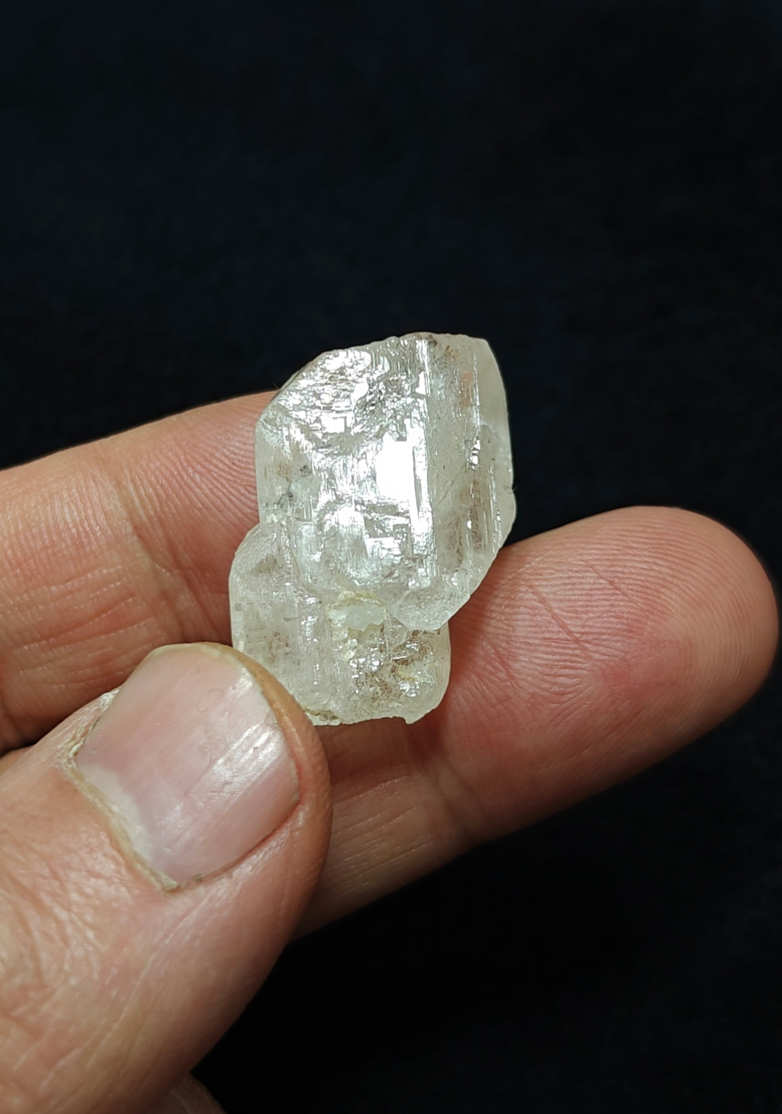 Double terminated topaz crystal 15 grams