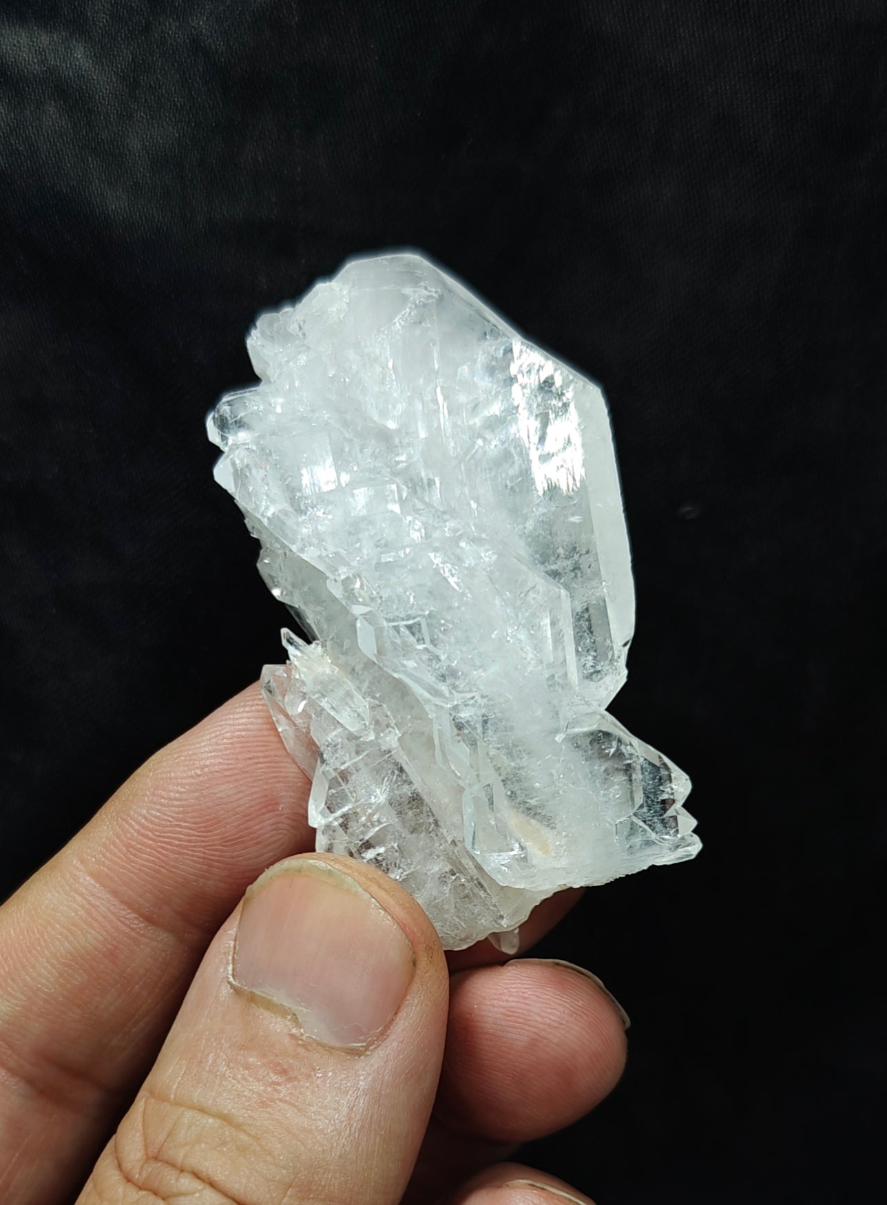 Faden Quartz crystals specimen 44 grams