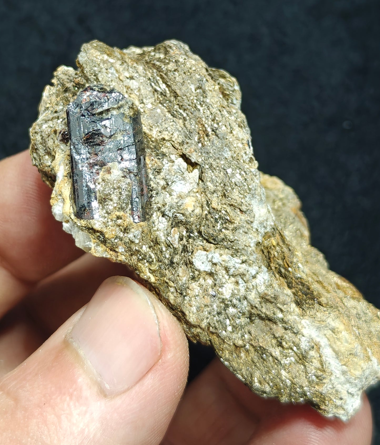 Rare rutile crystal on matrix of mica 75 grams