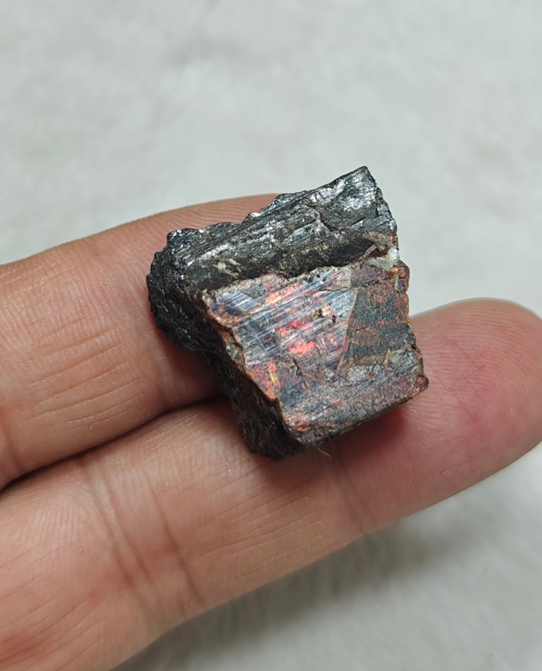 Natural mangano rare tantalite 29 grams