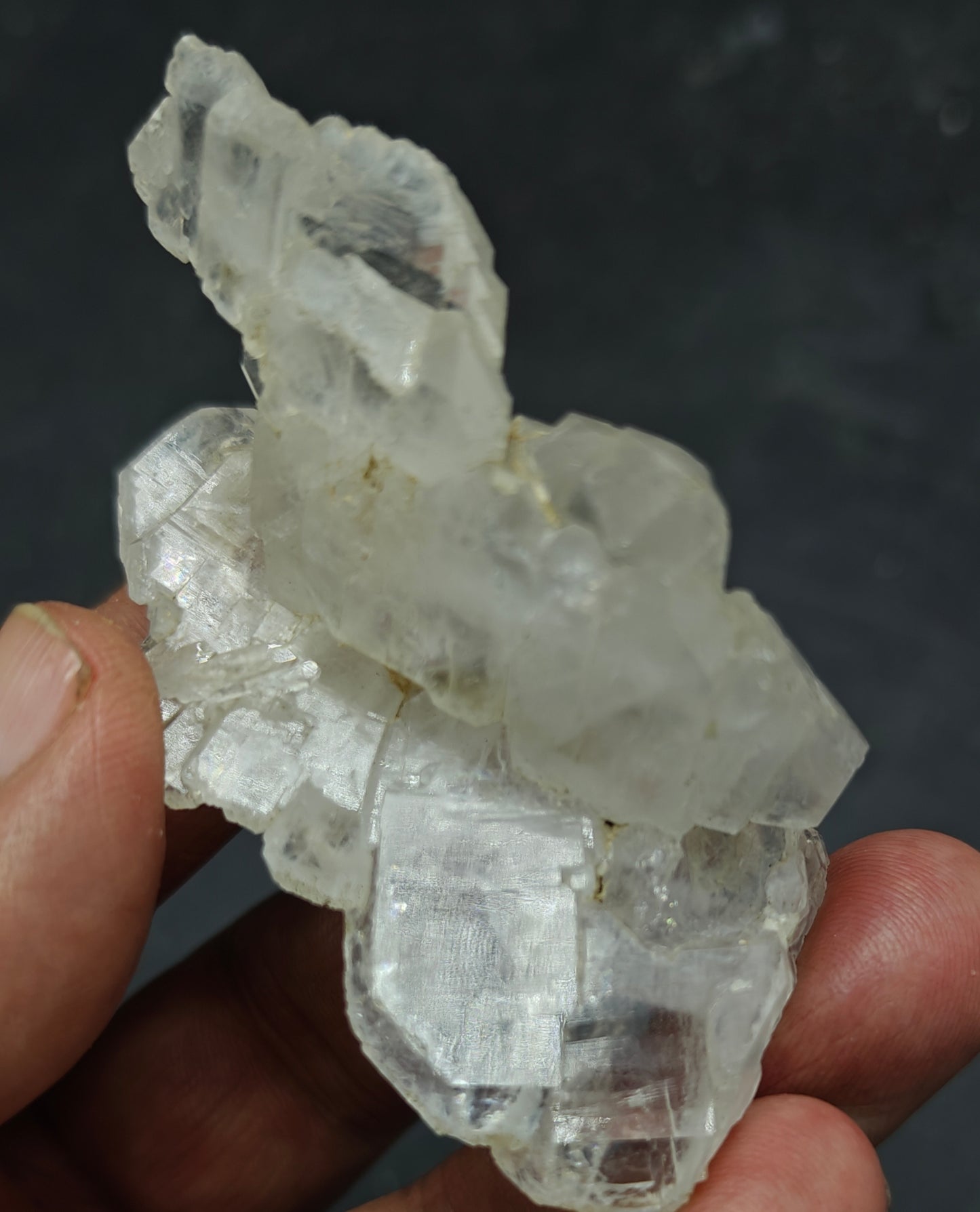 Very aesthetic interconnected faden quartz crystal 53 grams