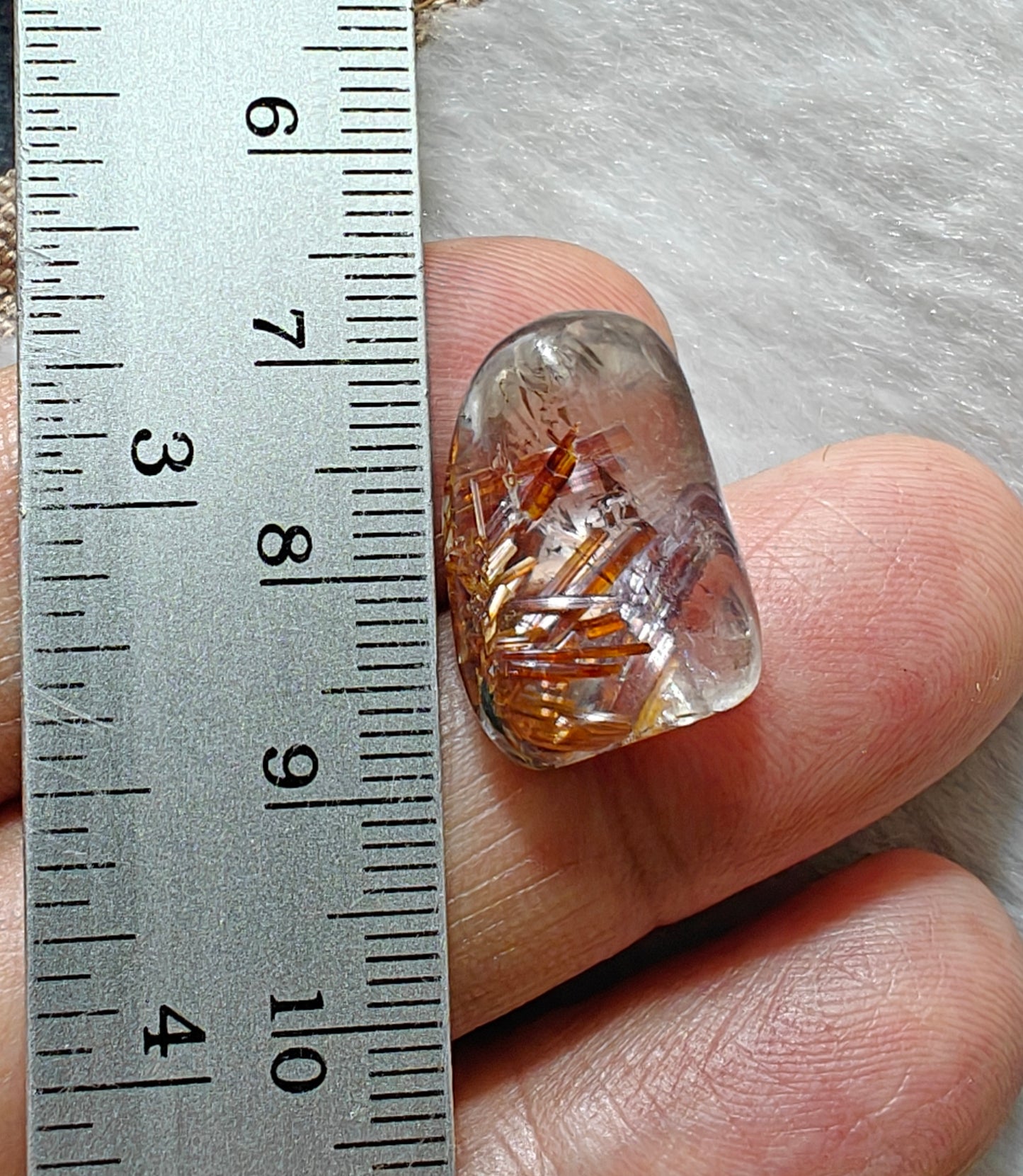 Rutiles included polished quartz 4 grams