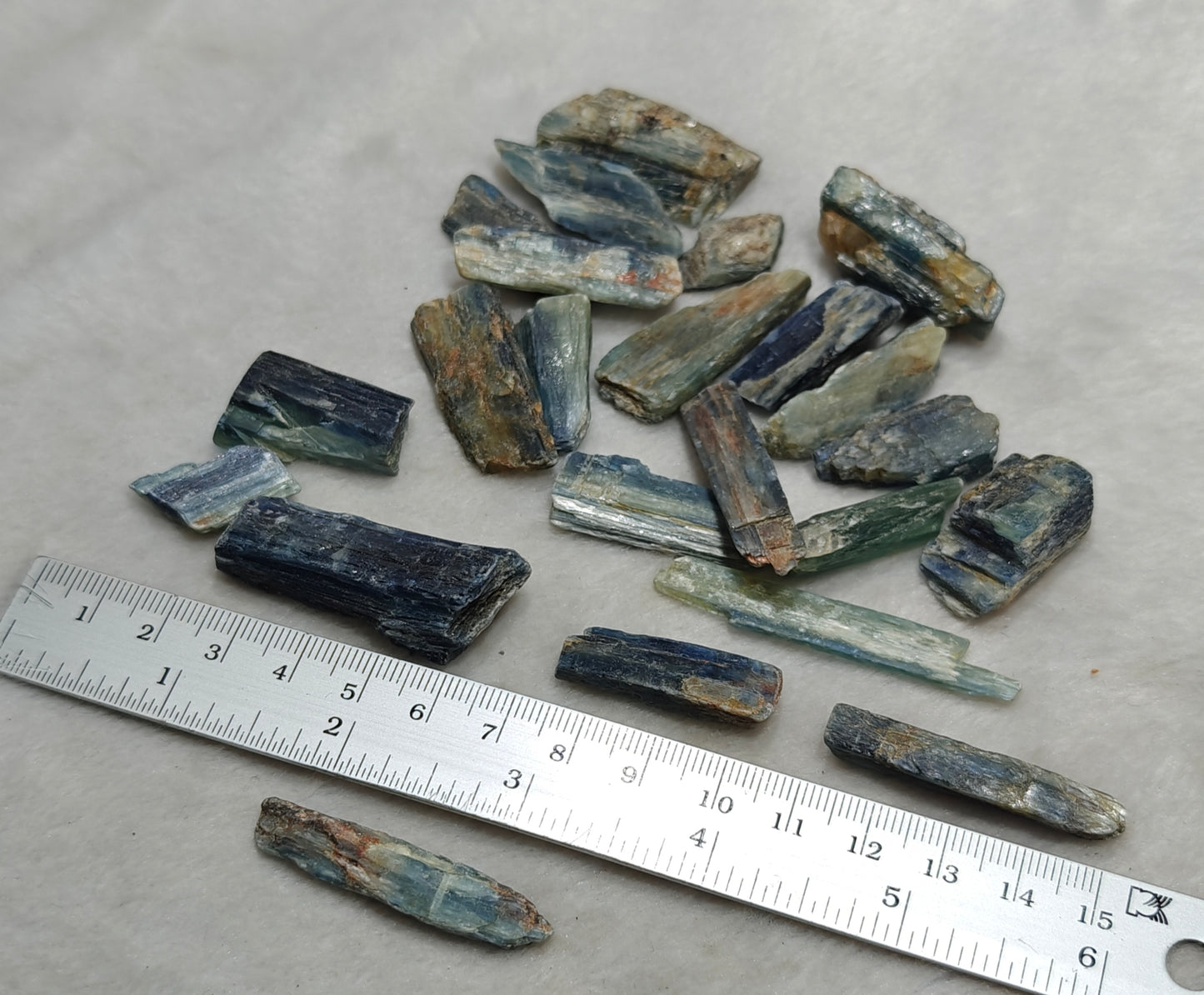 Natural kyanite crystals collection 140 grams