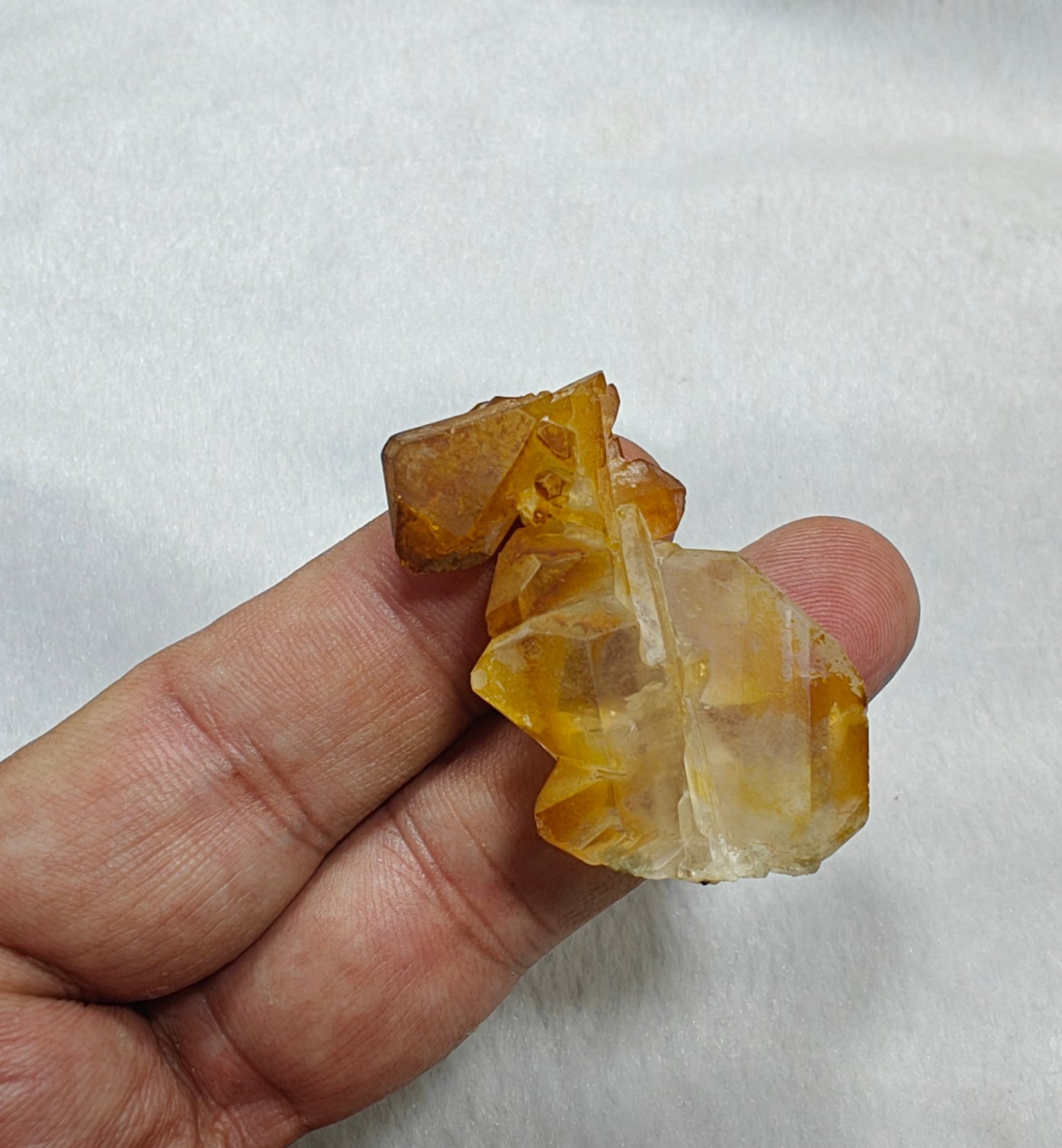 Natural iron included yellow faden quartz 17 grams