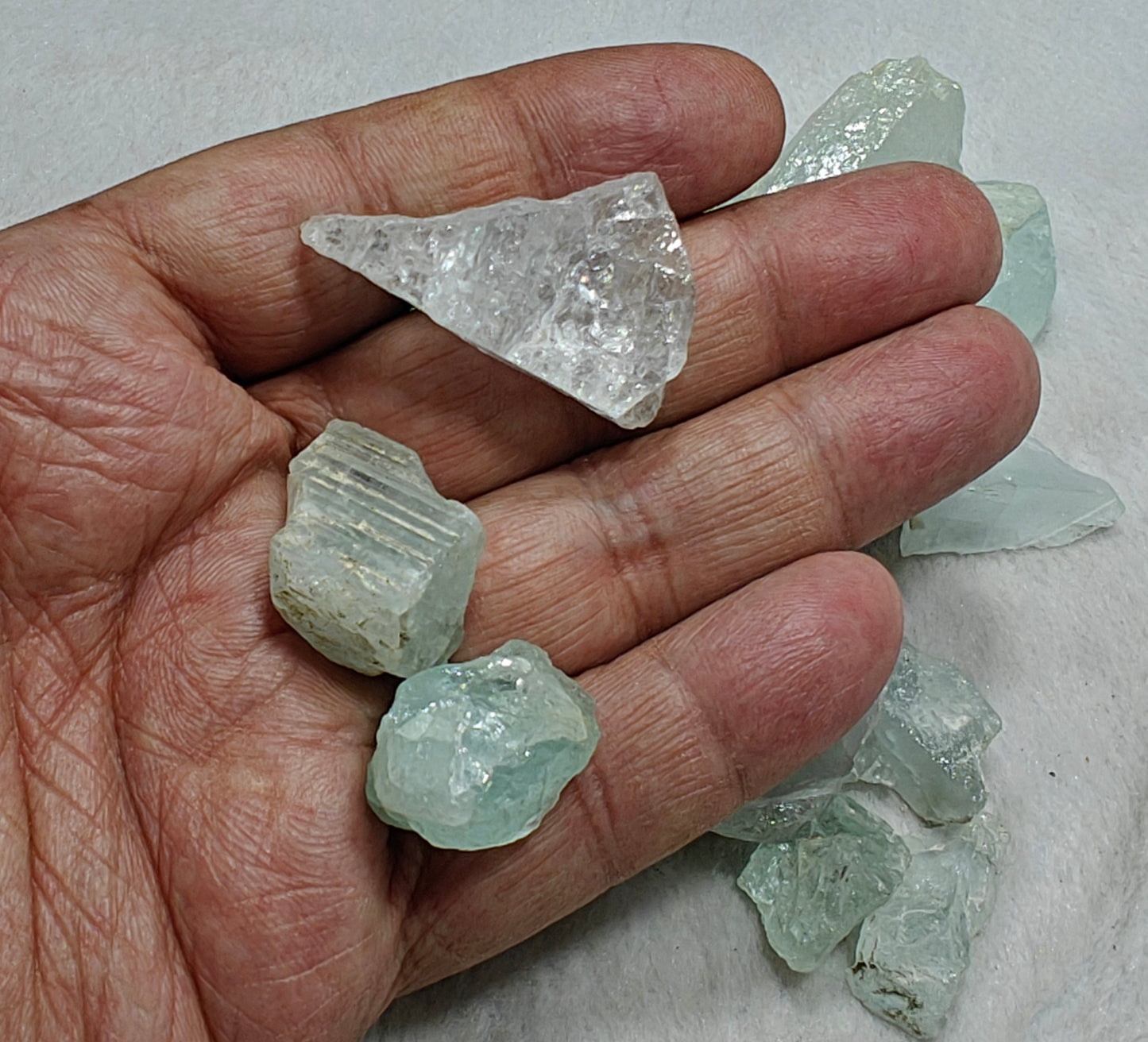 Natural aquamarine collection, some Crystals some rough, 150 grams