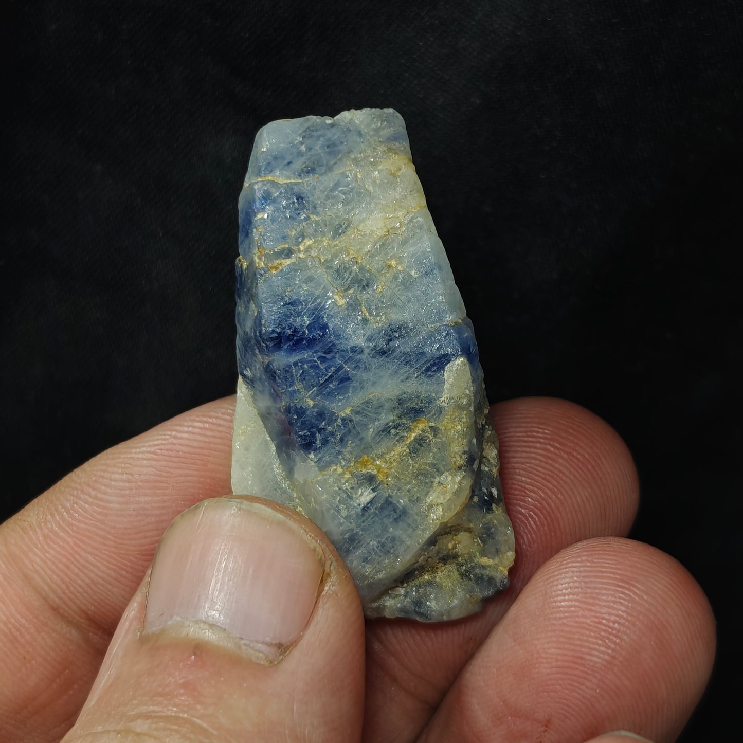 Natural Terminated blue sapphire crystal with some matrix 24 grams