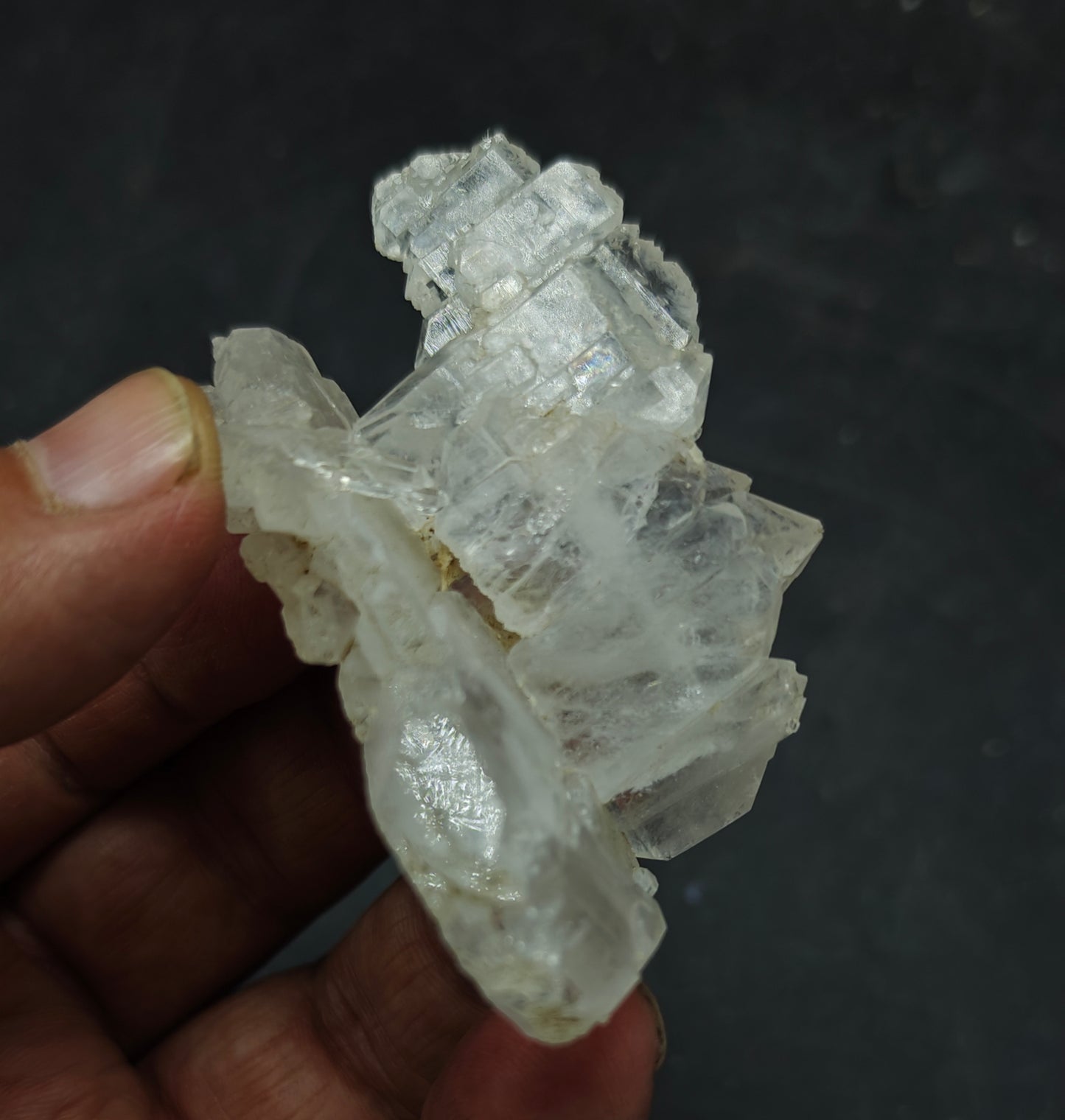 Very aesthetic interconnected faden quartz crystal 53 grams