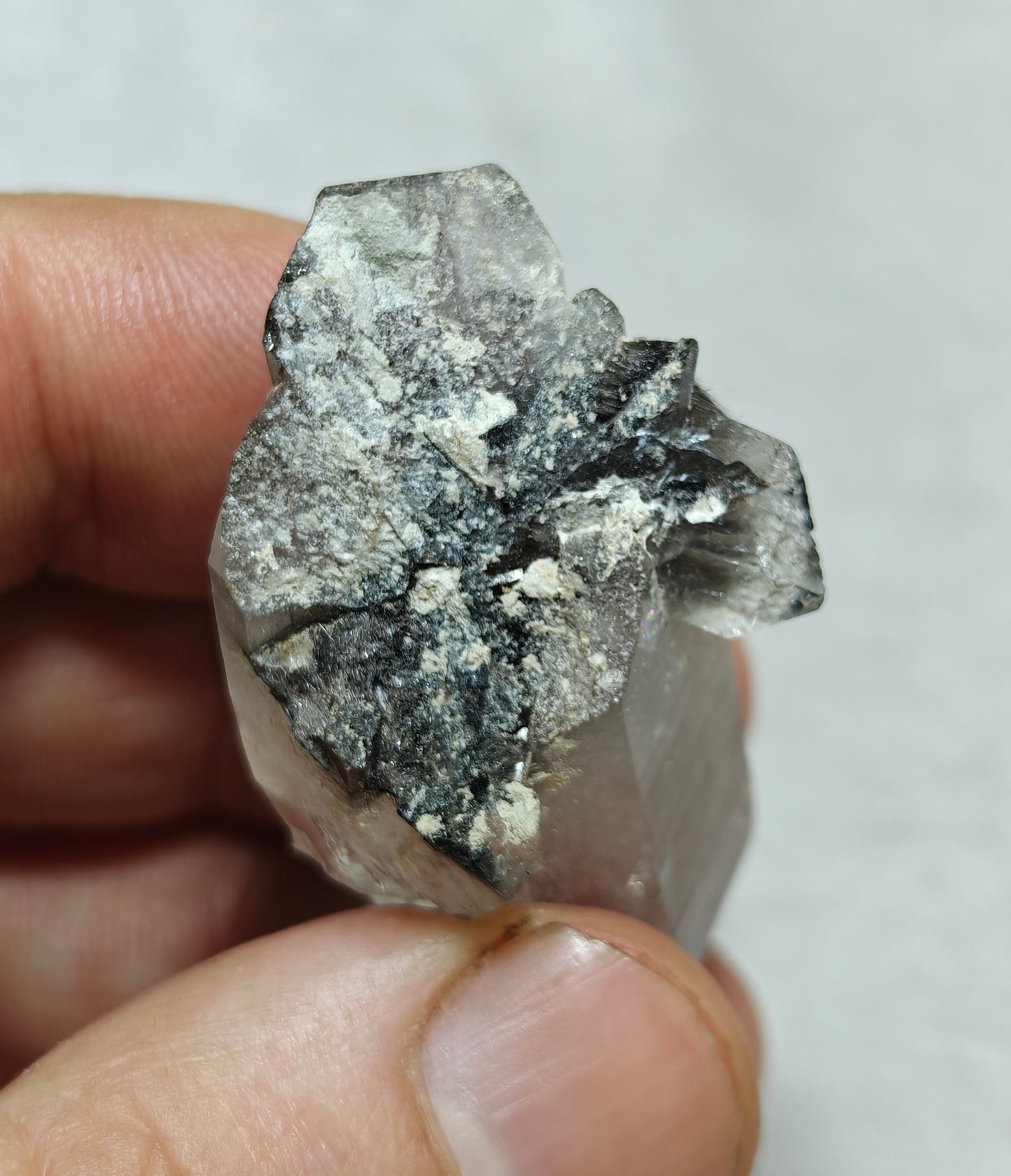 Natural brookite Quartz Crystal 27 grams