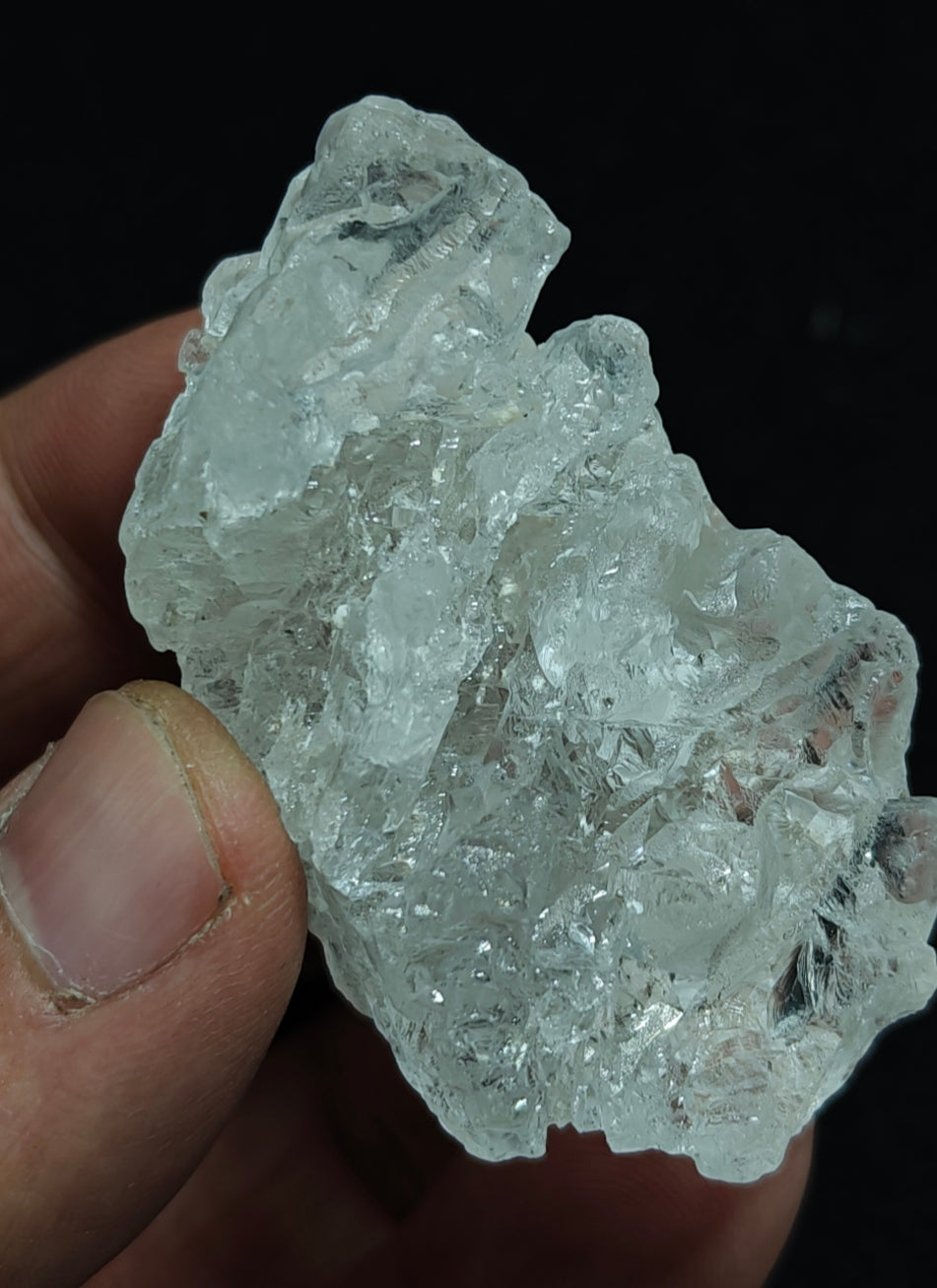 Natural etched pollucite 56 grams