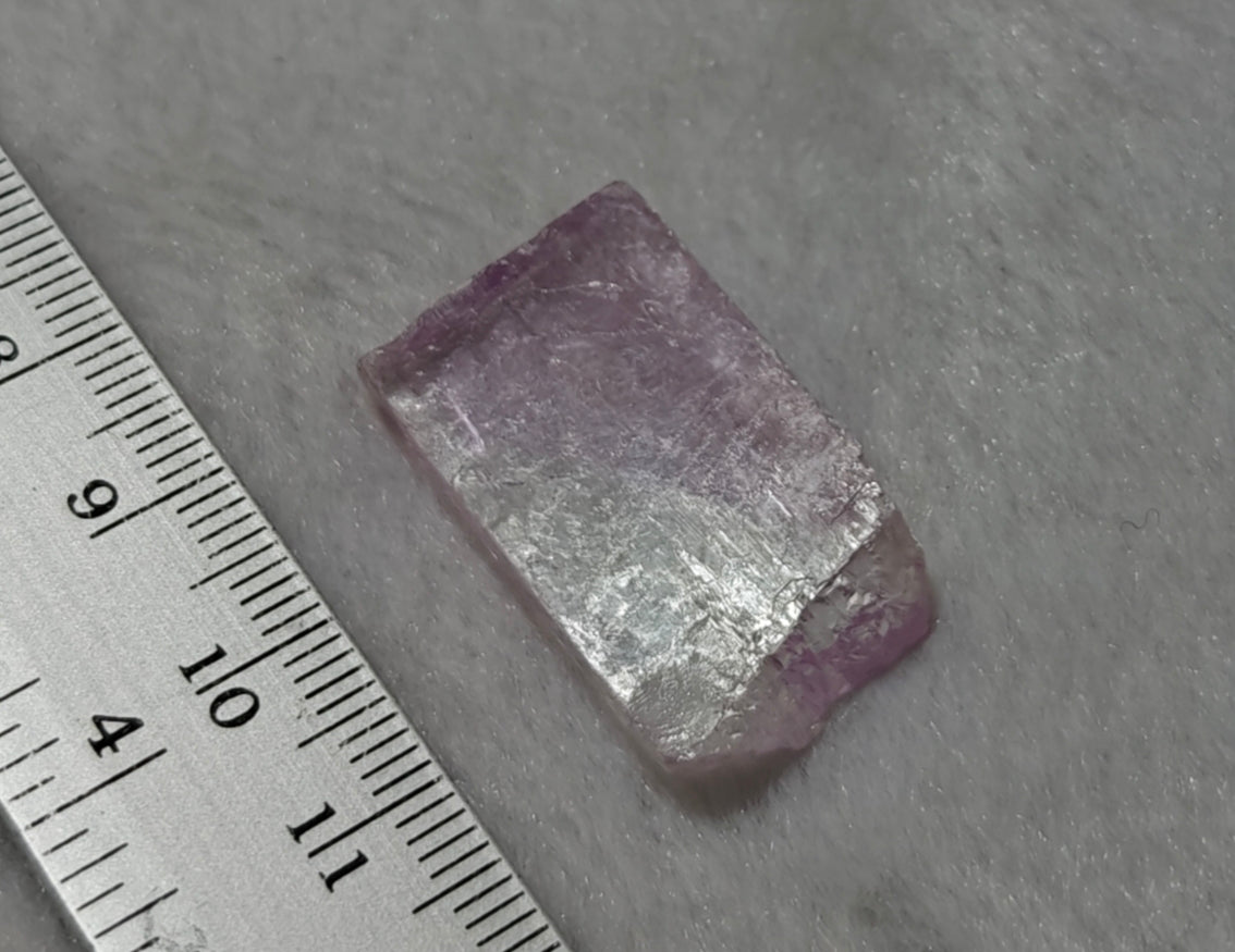 Rocks Gems Minerals Crystals Stones: Terminated bicolor crystal of specimen spodumene kunzite 8.9 grams