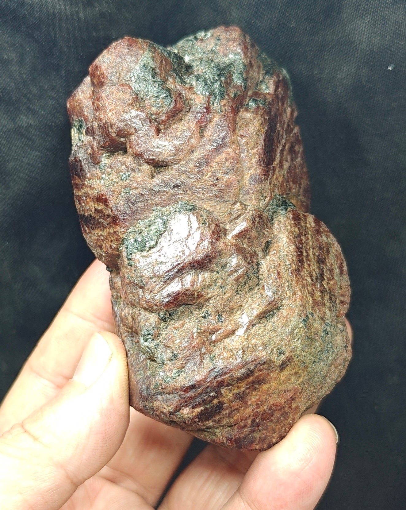 Large Garnet Crystal variety Almandine 613 grams