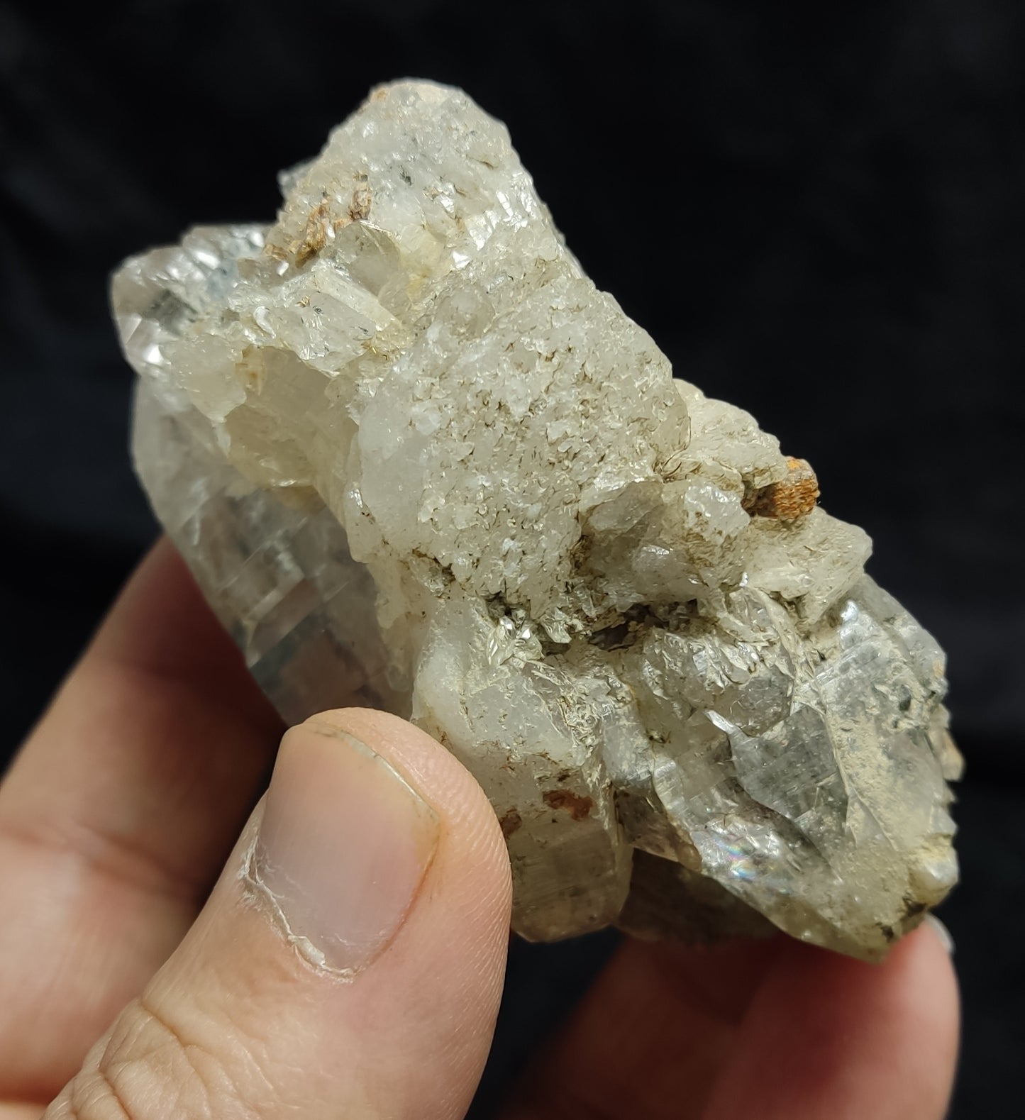 Natural terminated Quartz Crystal Specimen 219 grams