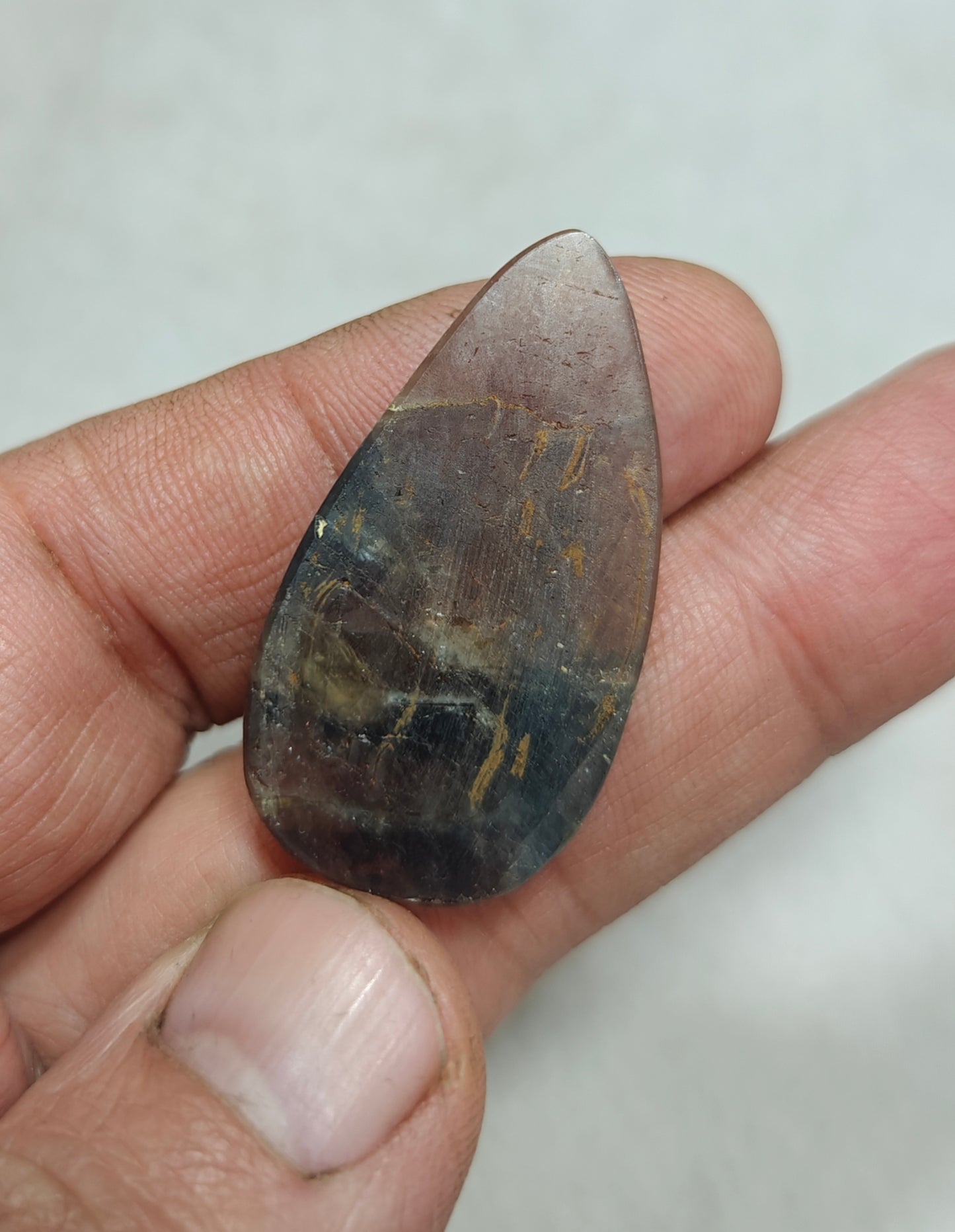 Rose cut sapphire with flat bottom 53 carats