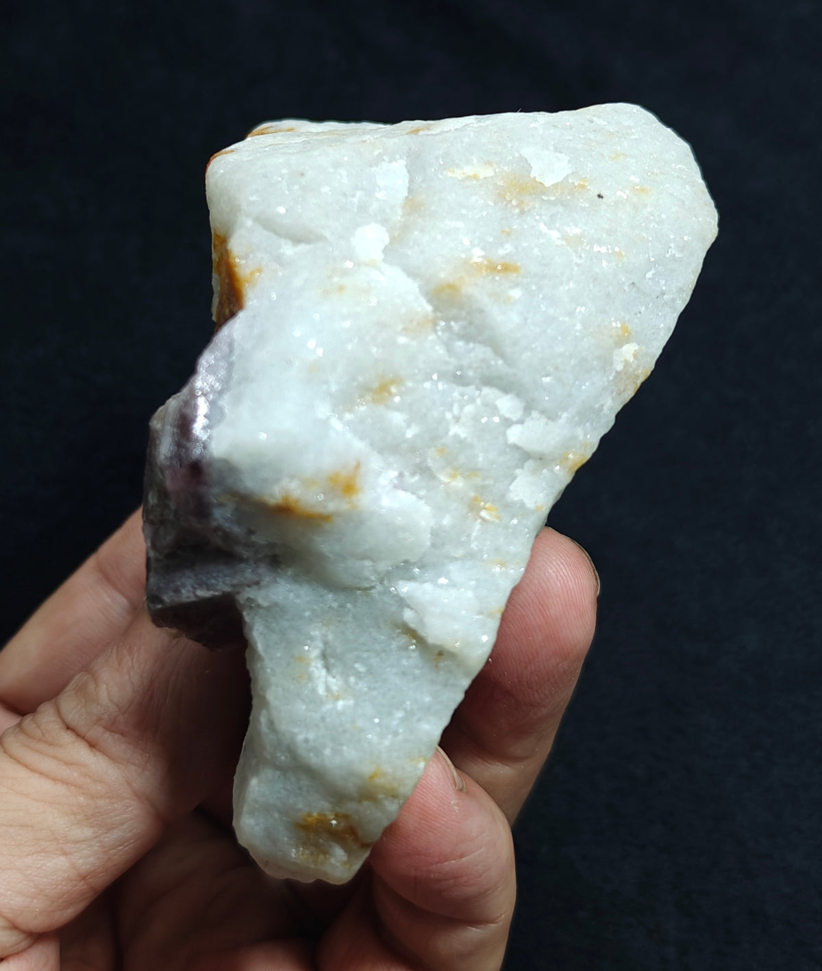 Natural fluorescent spinel specimen 364 grams