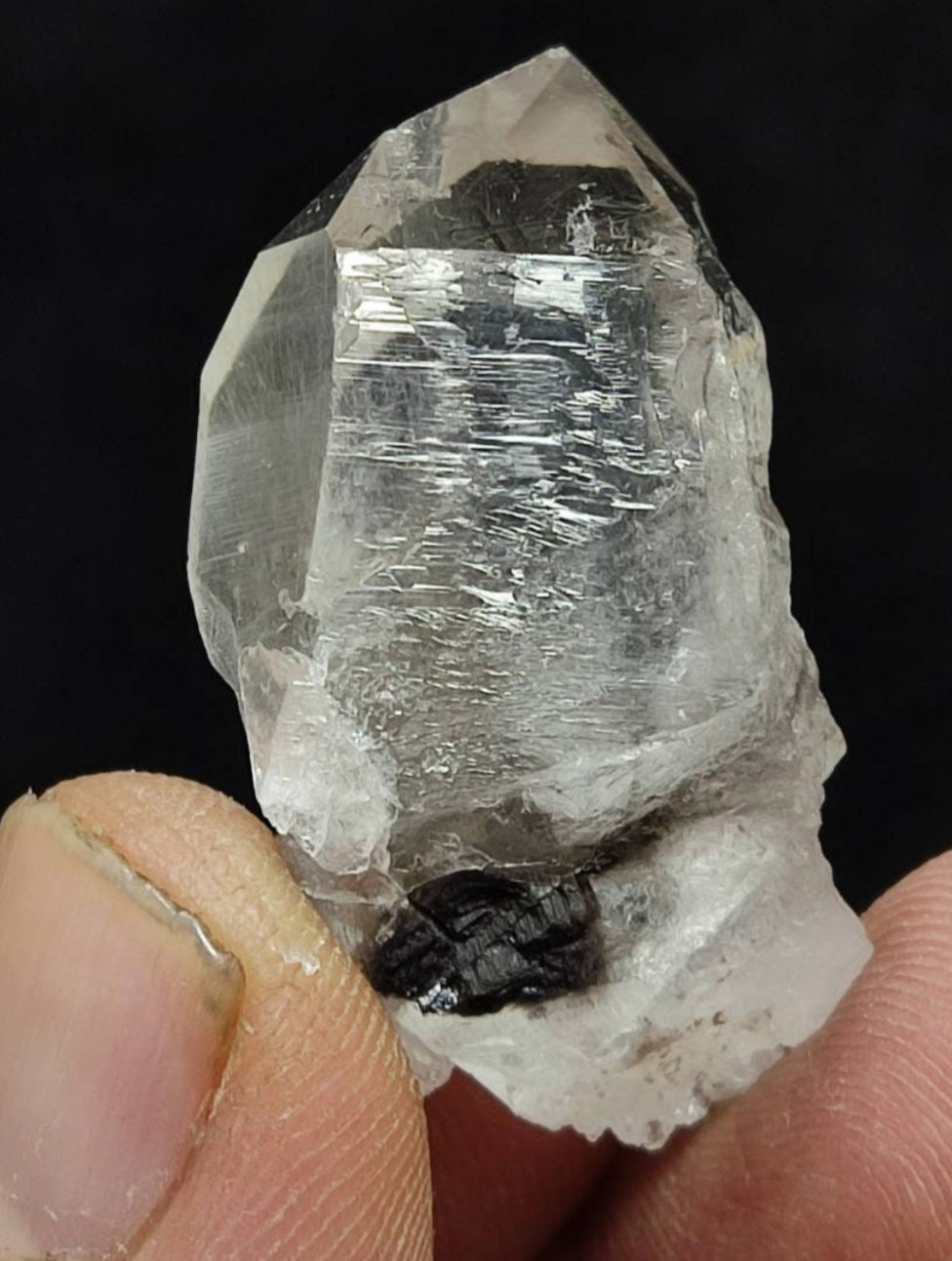 Single beautiful brookite included Quartz Crystal 17 grams